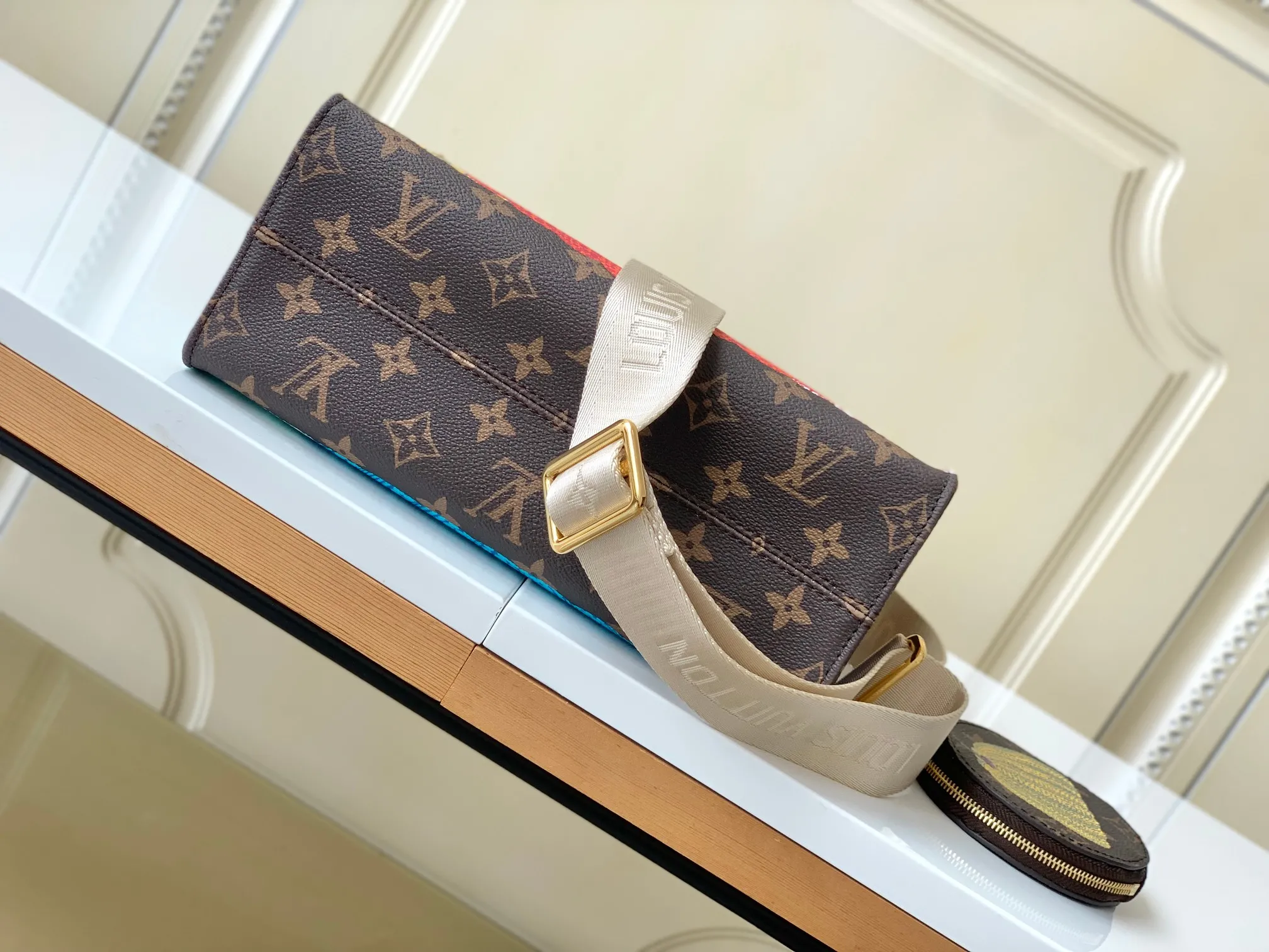 Louis Vuitton LV x YK Onthego PM M46467 - 图片 6