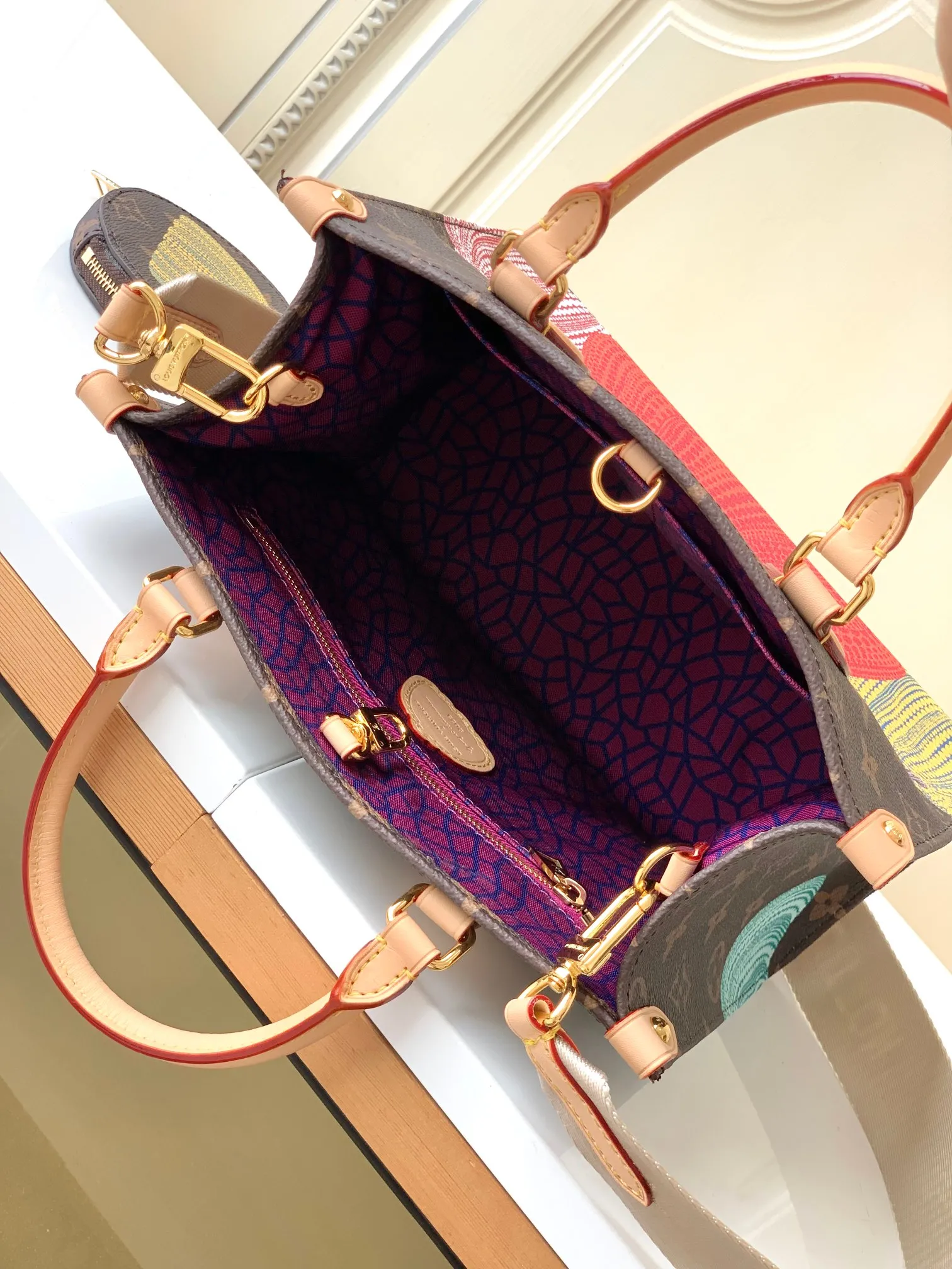 Louis Vuitton LV x YK Onthego PM M46467 - 图片 10