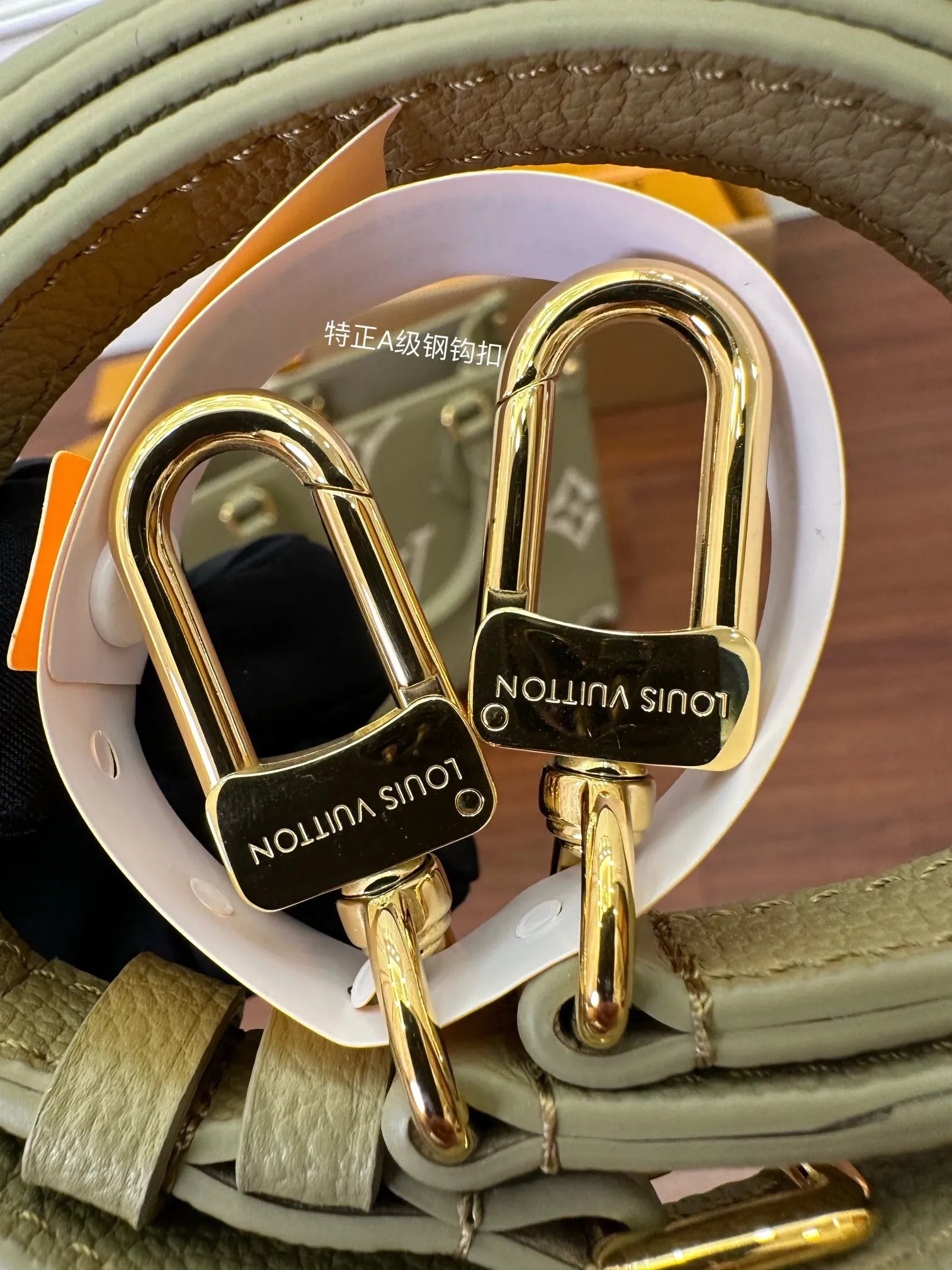 Louis Vuitton OnTheGo PM M46647 - 图片 5