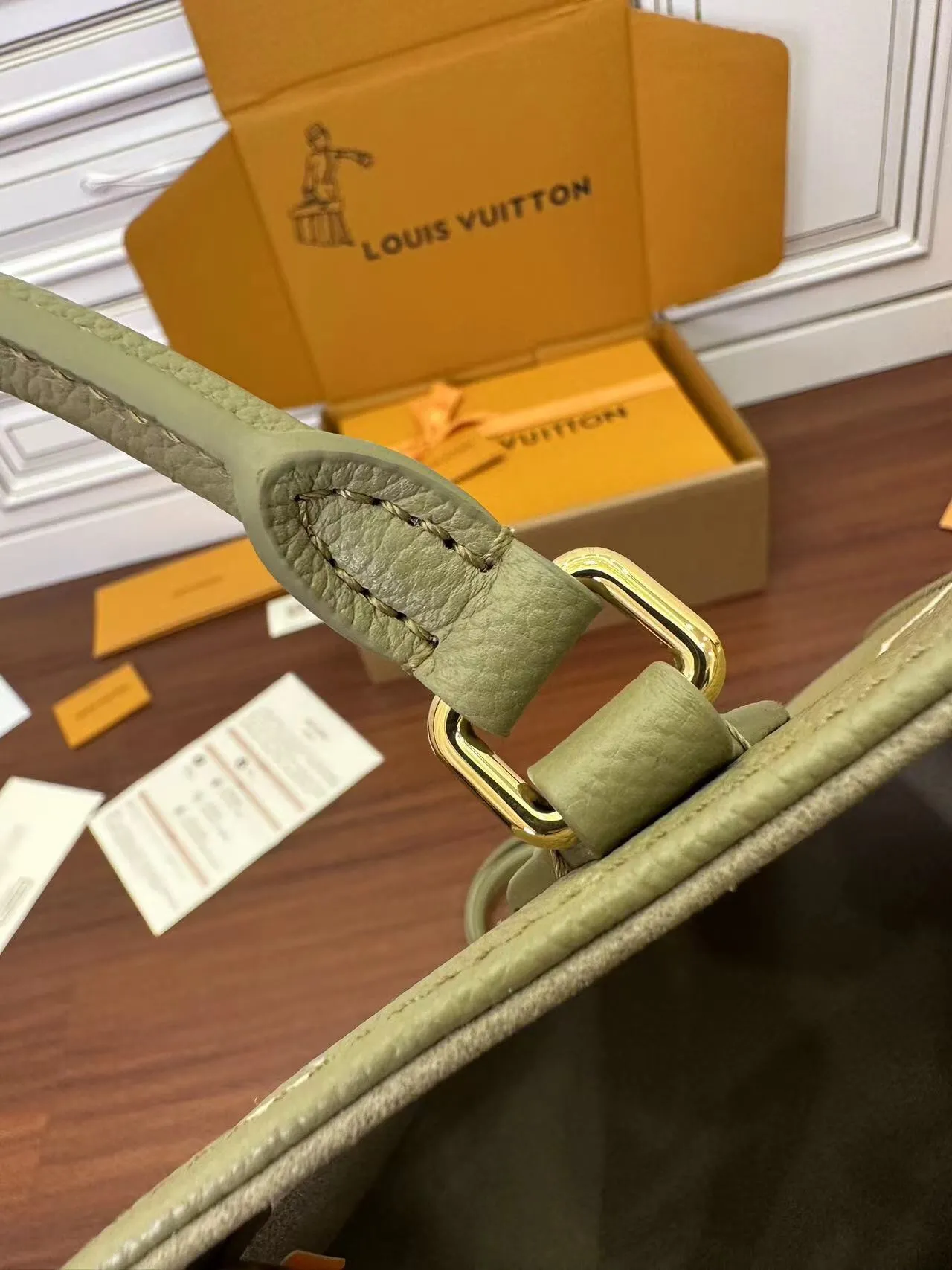 Louis Vuitton OnTheGo PM M46647 - 图片 8