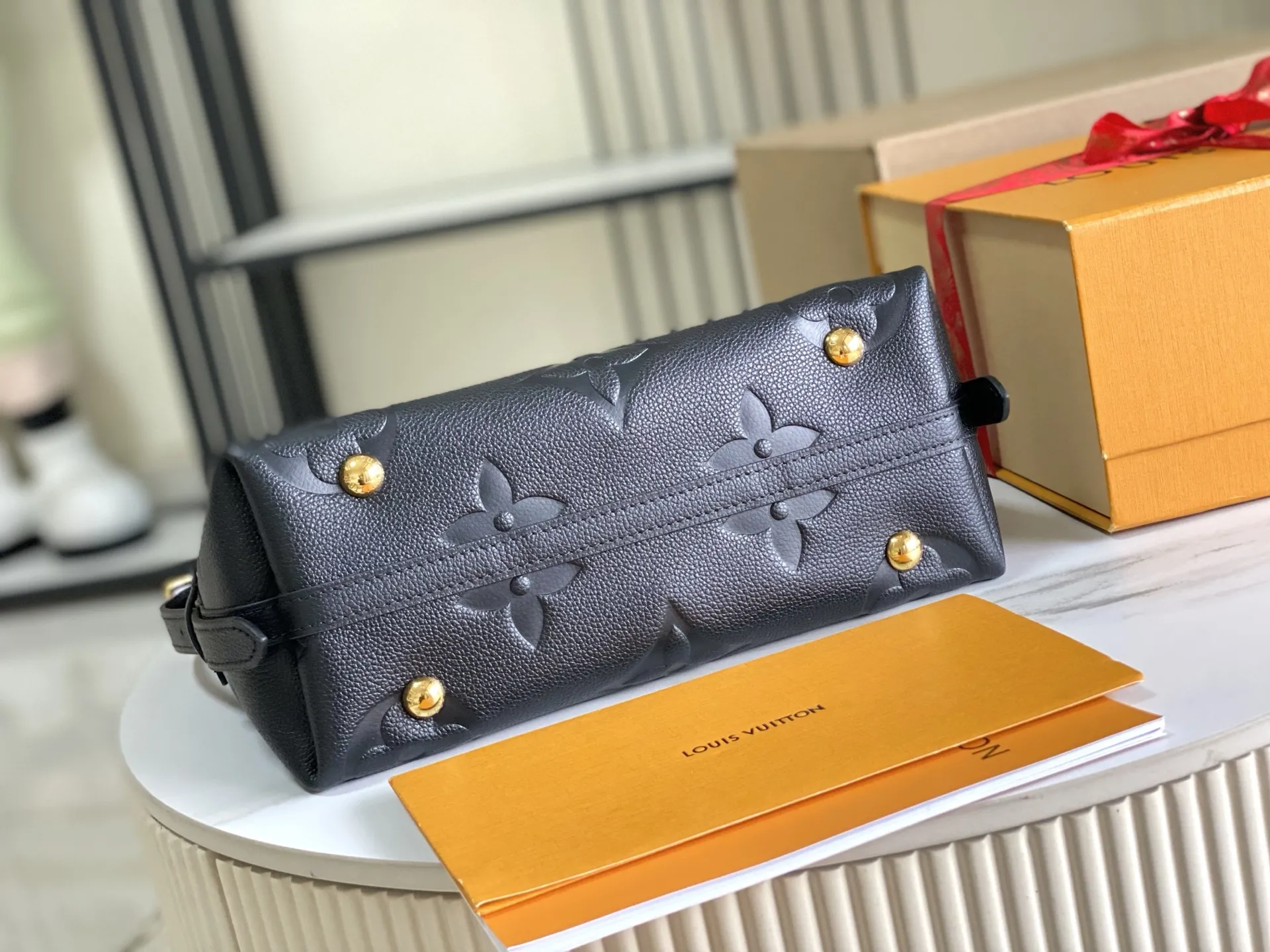 Louis Vuitton CarryAll PM M46288 - 图片 7