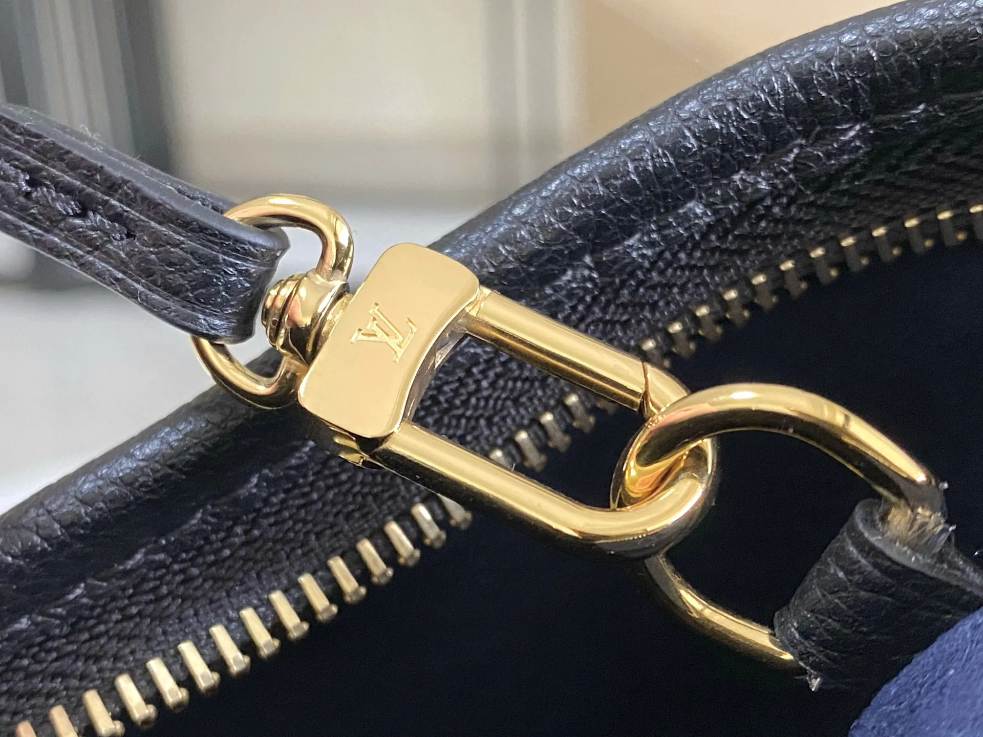 Louis Vuitton CarryAll PM M46288 - 图片 10