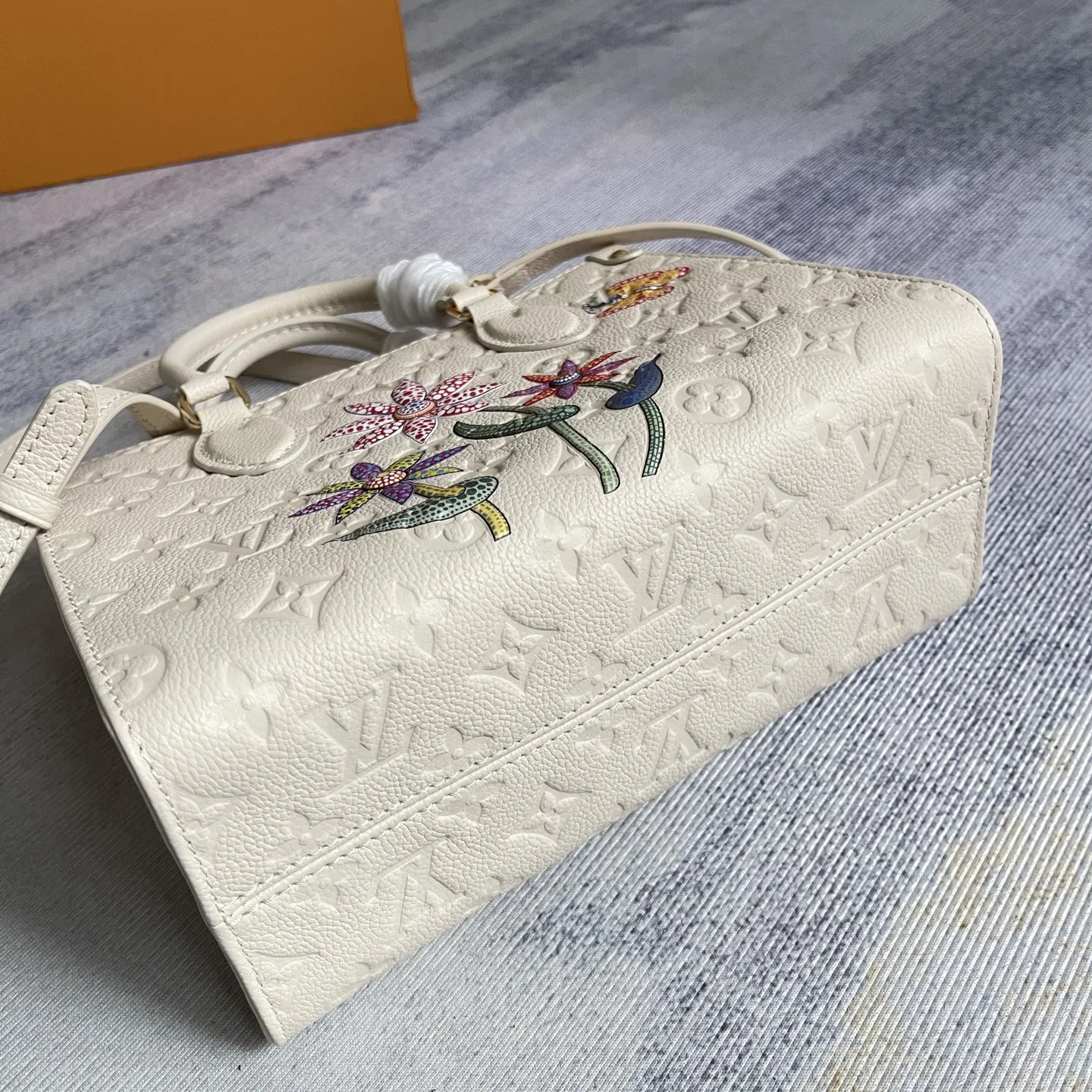Louis Vuitton ONTHEGO PM M21732 - 图片 8