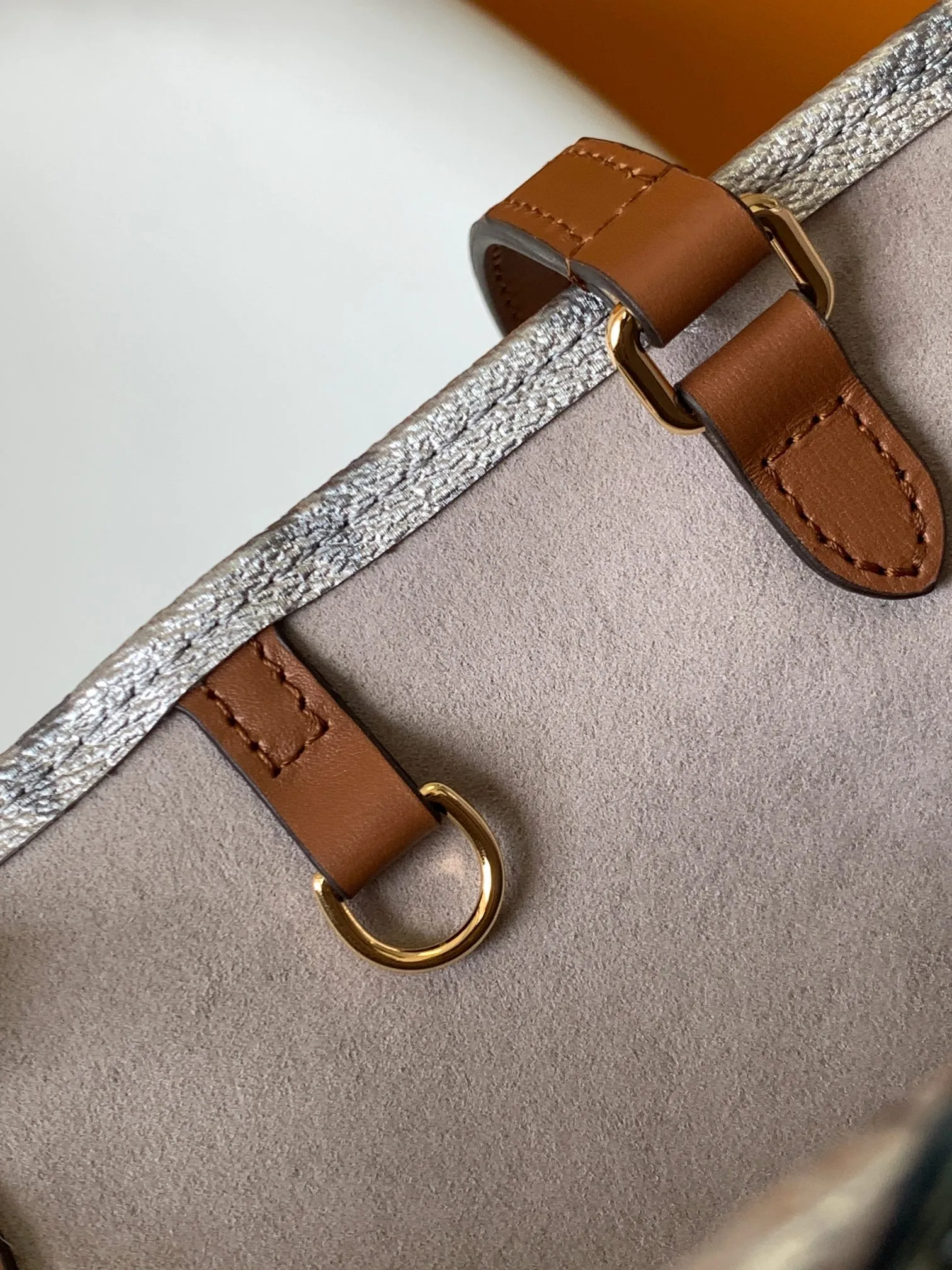 Louis Vuitton OnTheGo MM M21233 - 图片 10