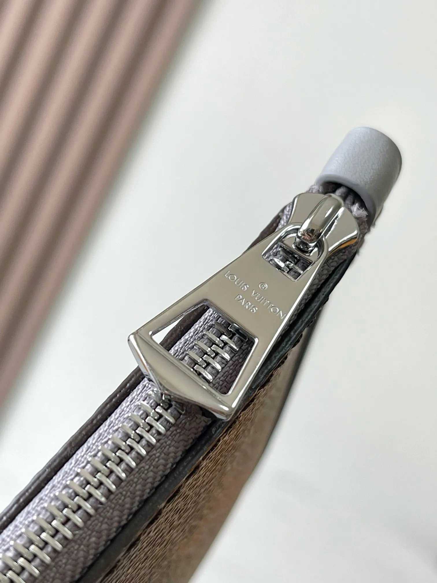 Louis Vuitton CarryAll Vibe MM M12583 - 图片 7