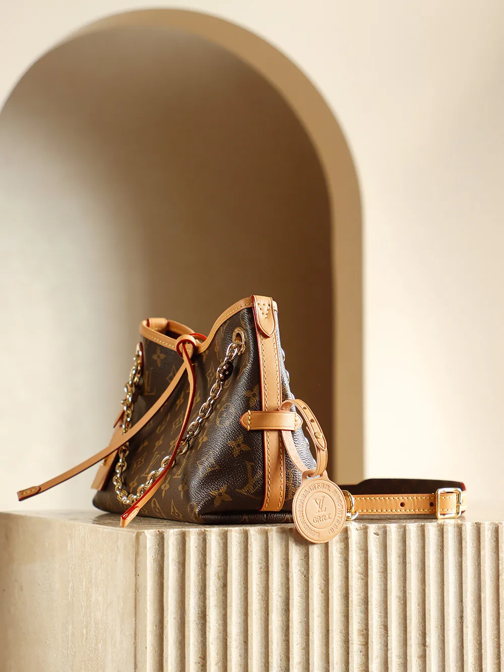 Louis Vuitton CarryAll BB M13014 - 图片 4