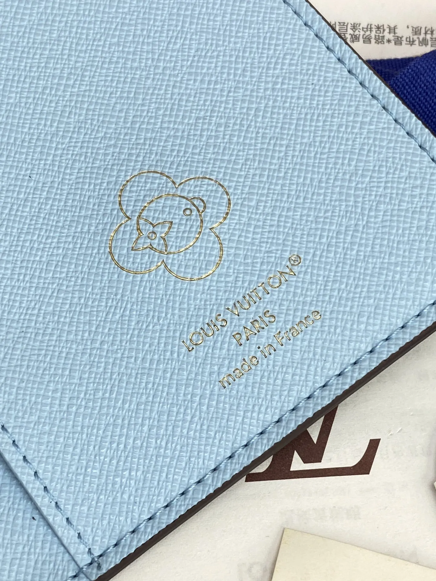 Louis Vuitton Passport Cover M12237 - 图片 11