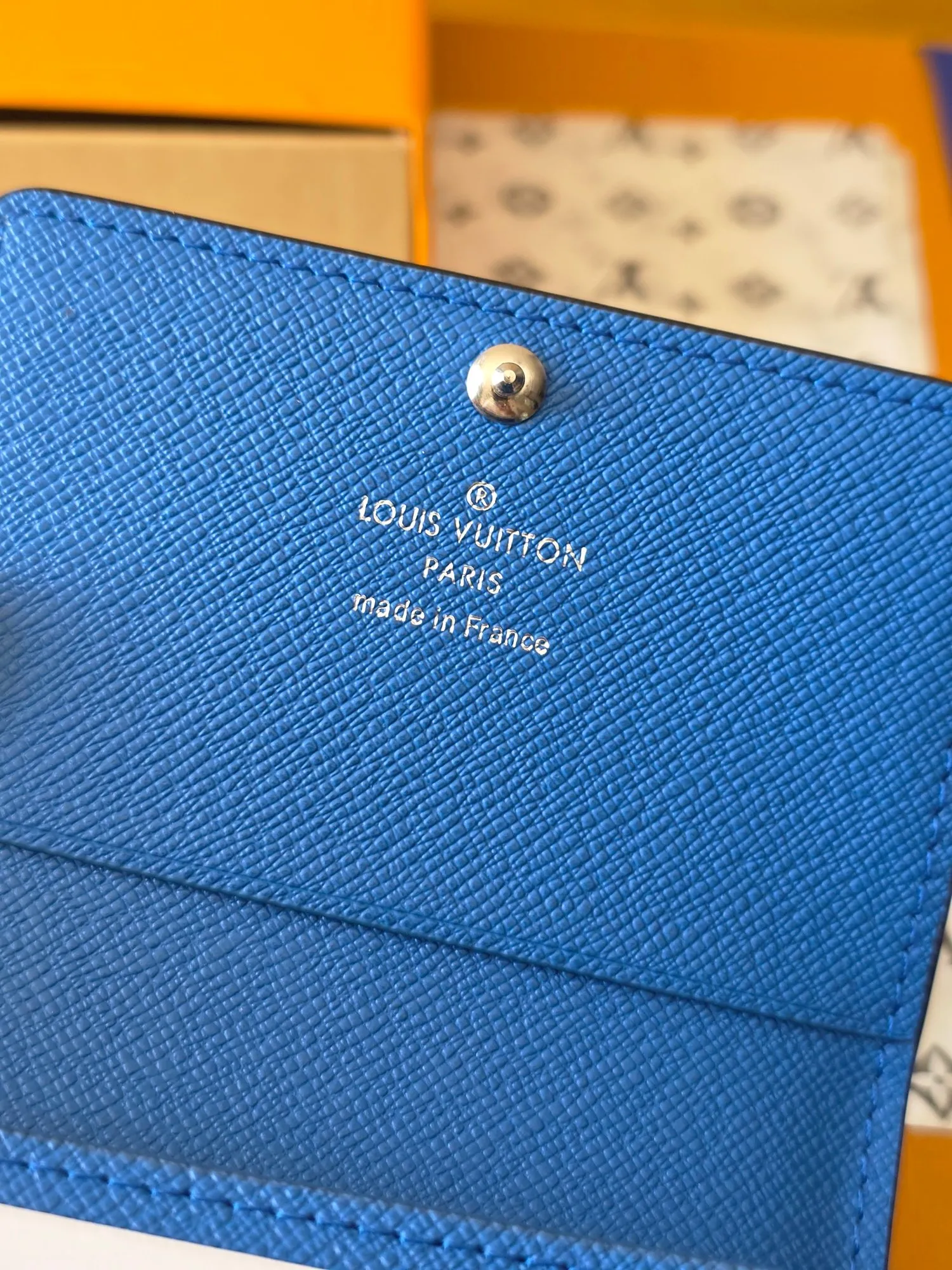 Louis Vuitton Business Card Holder M11583 - Image 10