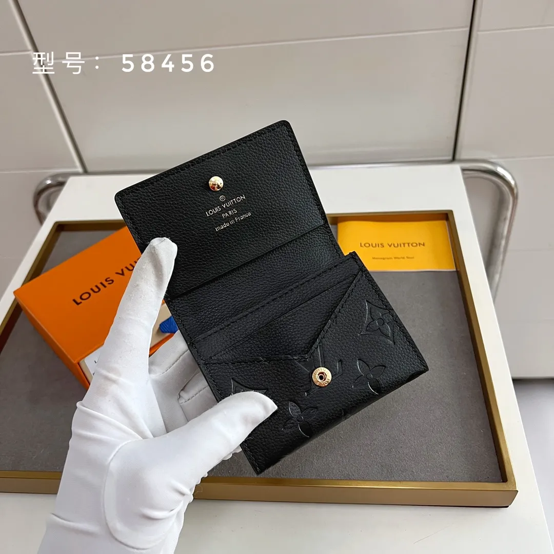 Louis Vuitton Business Card Holder M58456 - Image 9