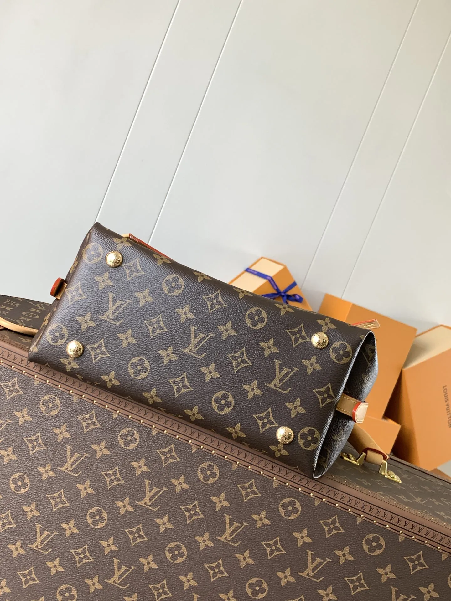 Louis Vuitton CarryAll PM M46203 - Image 6