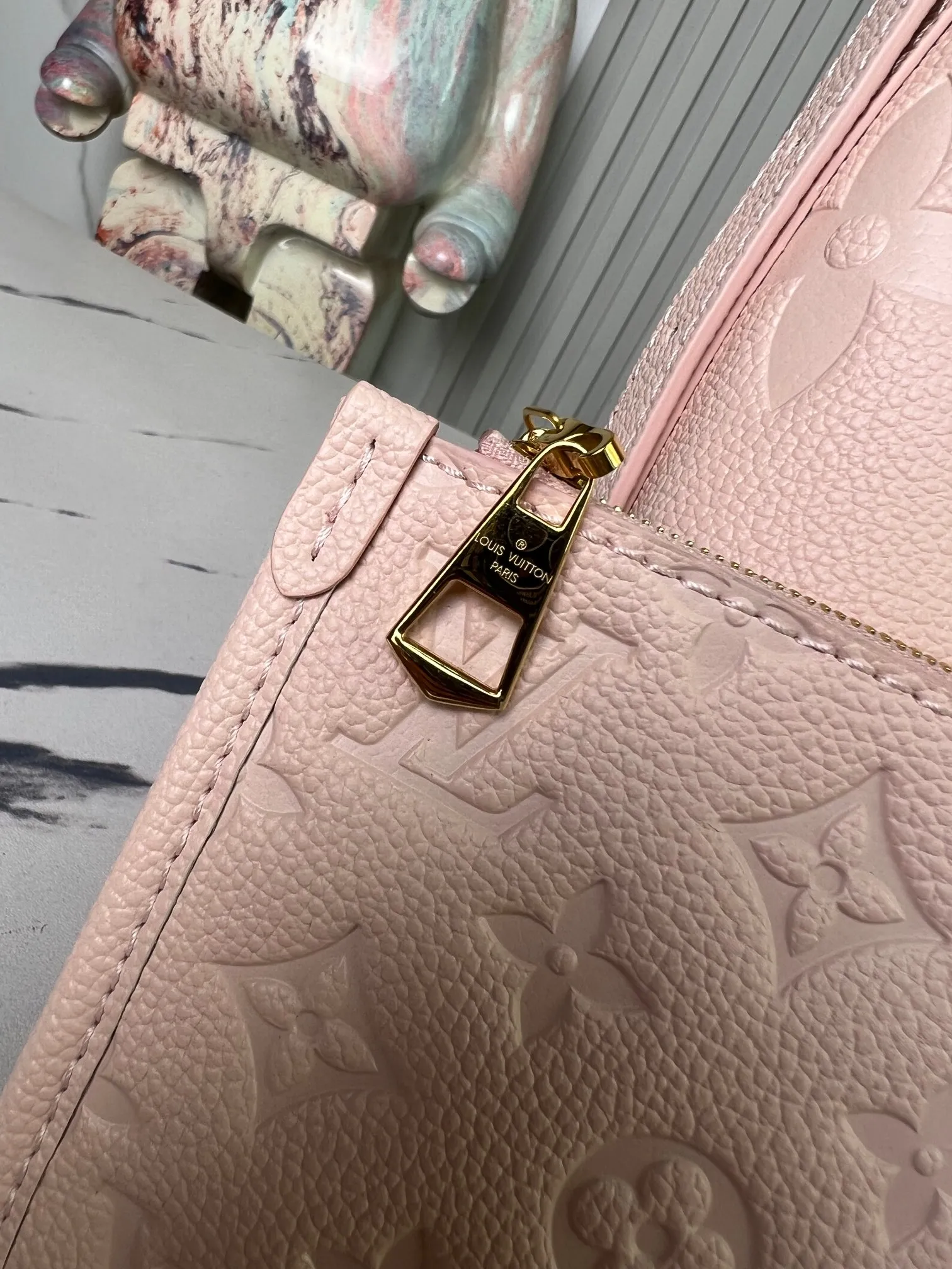 Alternative view of Louis Vuitton CarryAll PM M47082