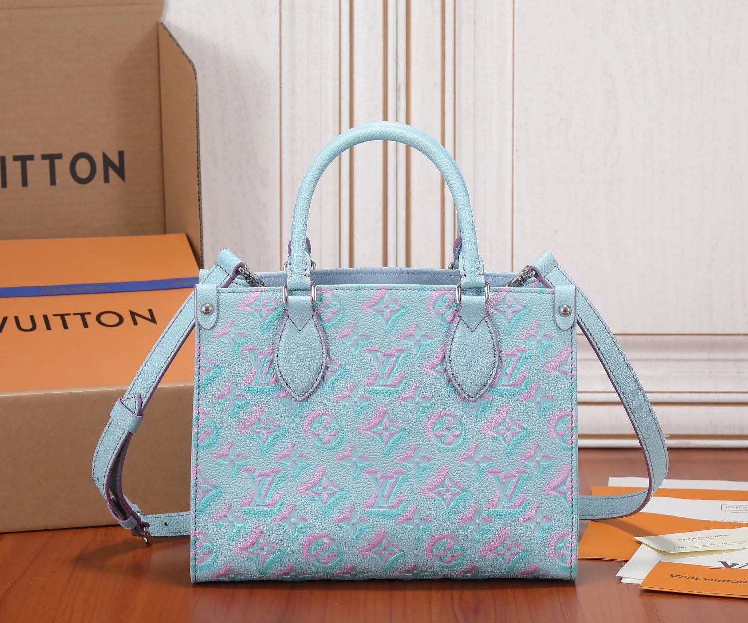 Louis Vuitton OnTheGo PM M46067 - 图片 3