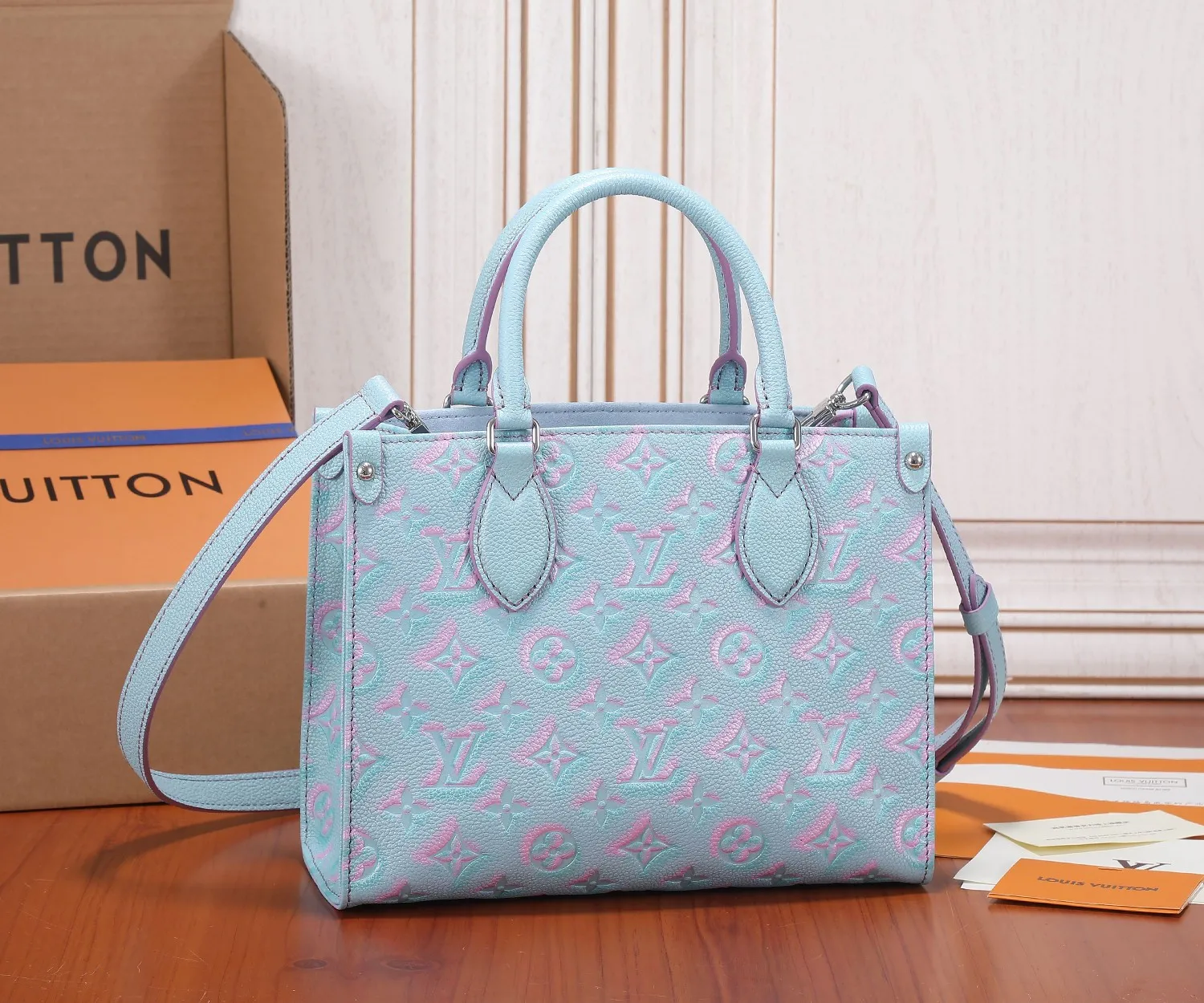 Louis Vuitton OnTheGo PM M46067 - 图片 5
