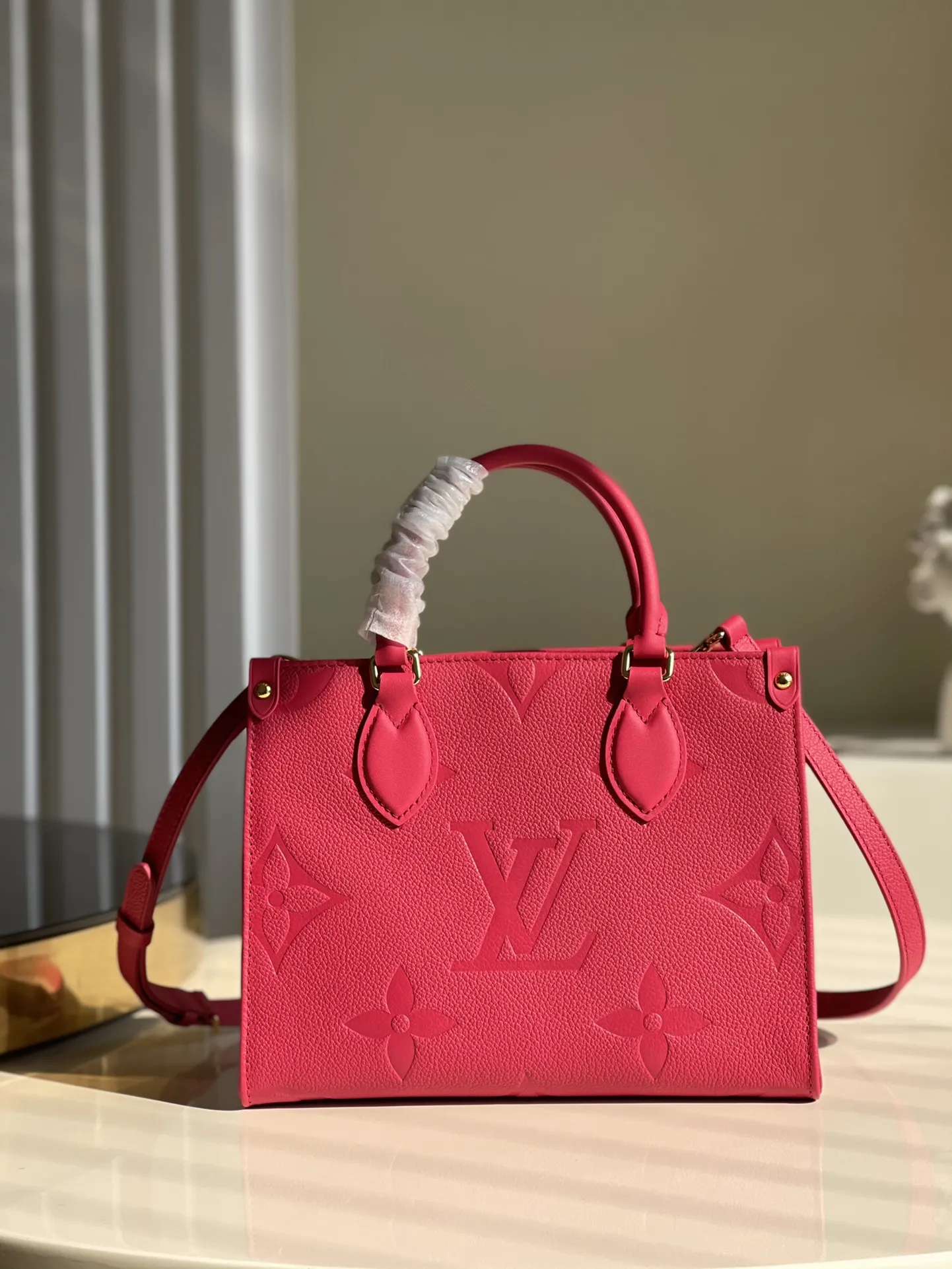Louis Vuitton Onthego PM M45660 - 图片 3