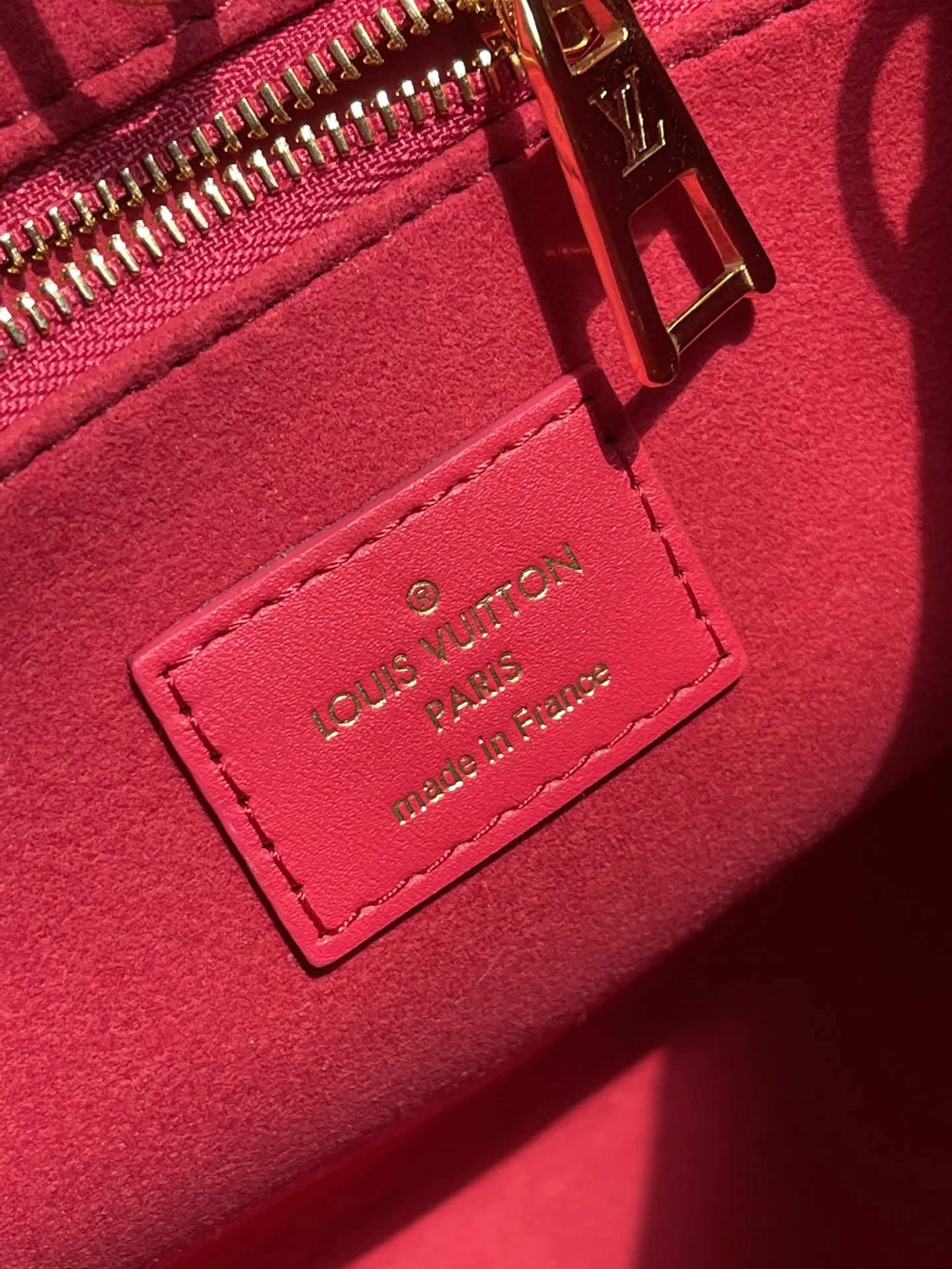 Louis Vuitton Onthego PM M45660 - 图片 10
