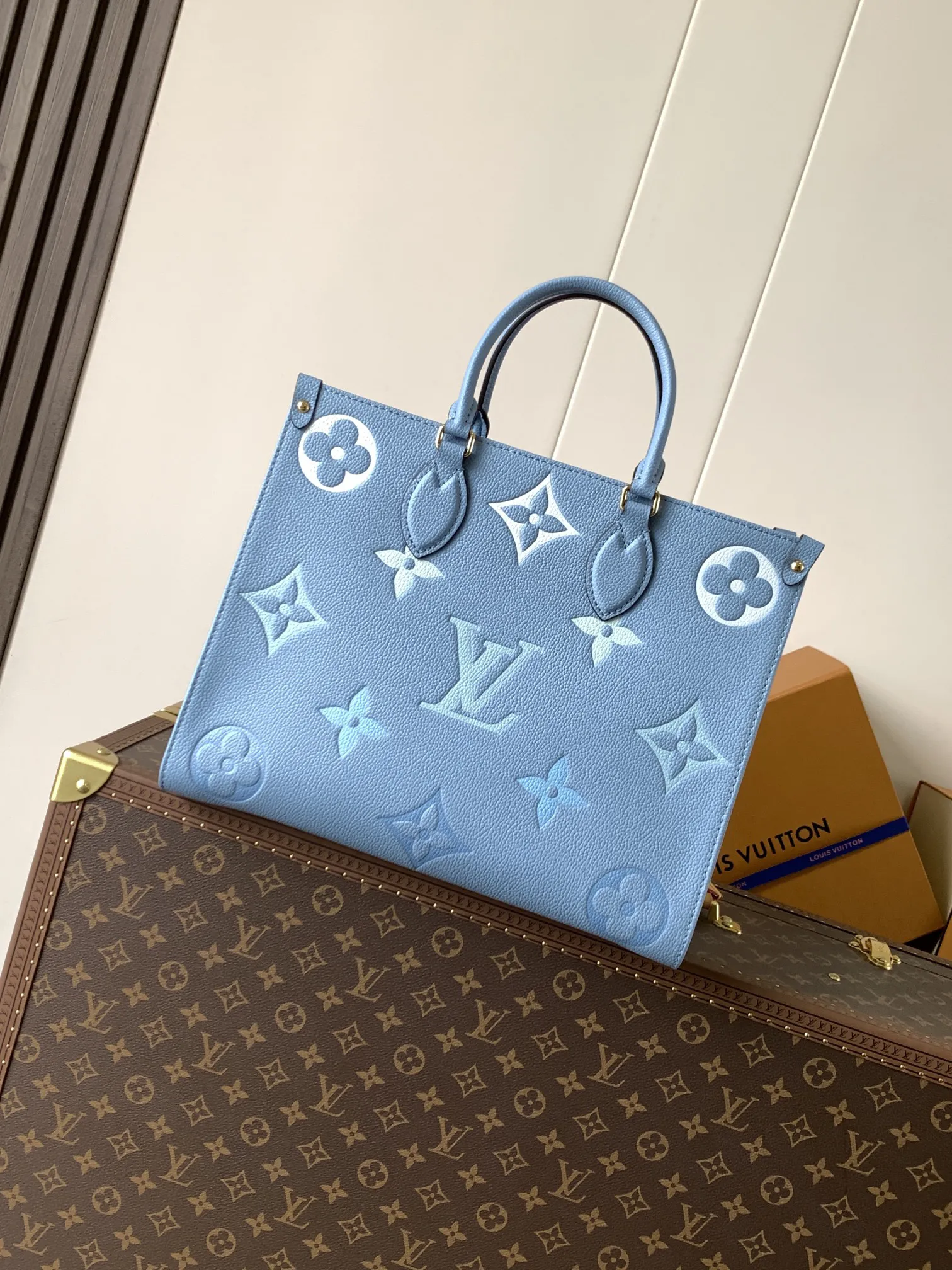Louis Vuitton Onthego MM M45718 - 图片 5