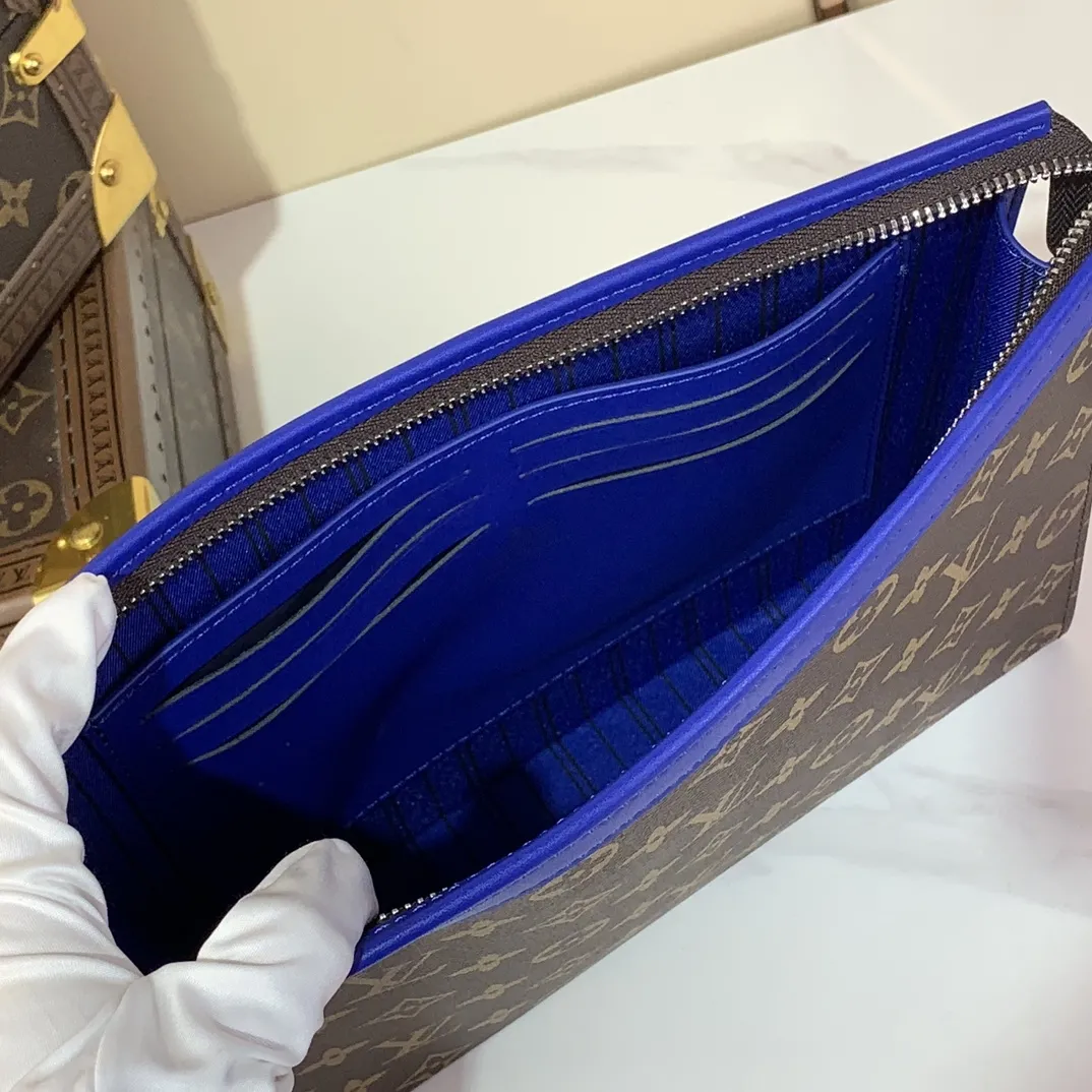Louis Vuitton Pochette Voyage MM M12819 - 图片 2