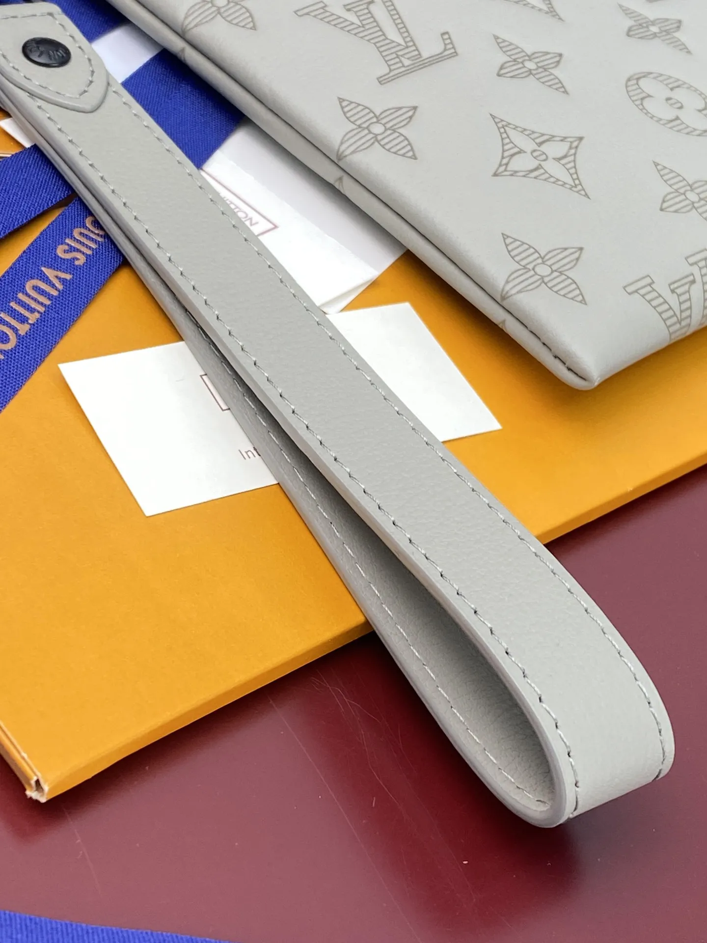 Alternative view of Louis Vuitton Pochette To-Go M14914