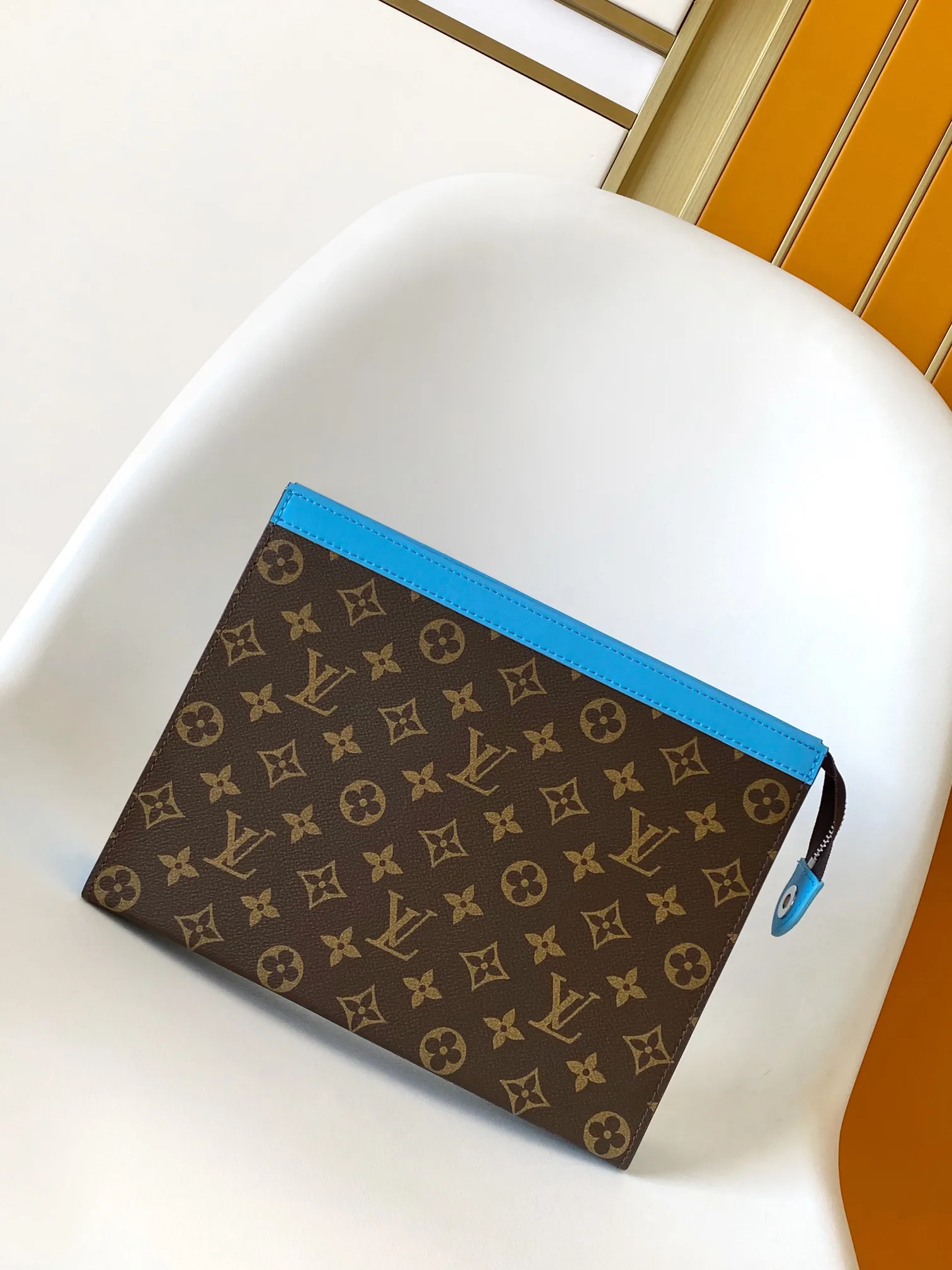 Louis Vuitton Pochette Voyage MM M12815 - 图片 3