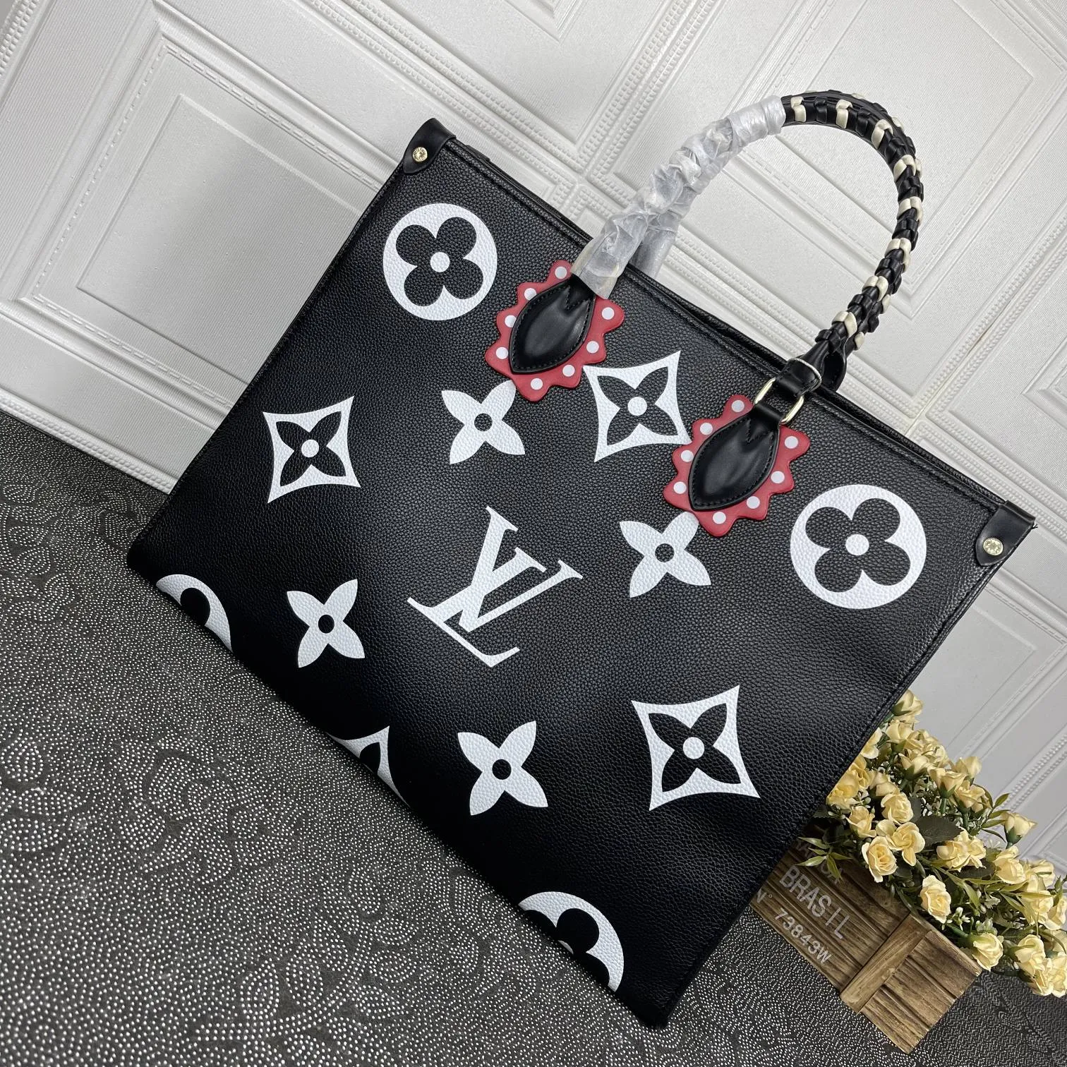 Louis Vuitton Onthego GM M45373 - 图片 3