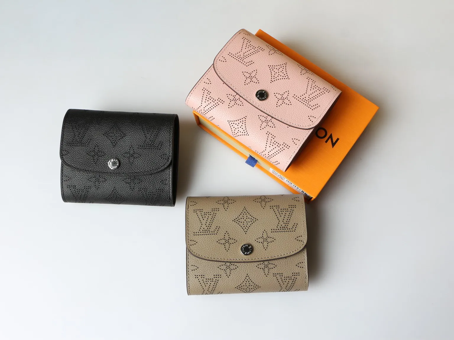 Louis Vuitton Iris Compact Wallet M82757 - 图片 10
