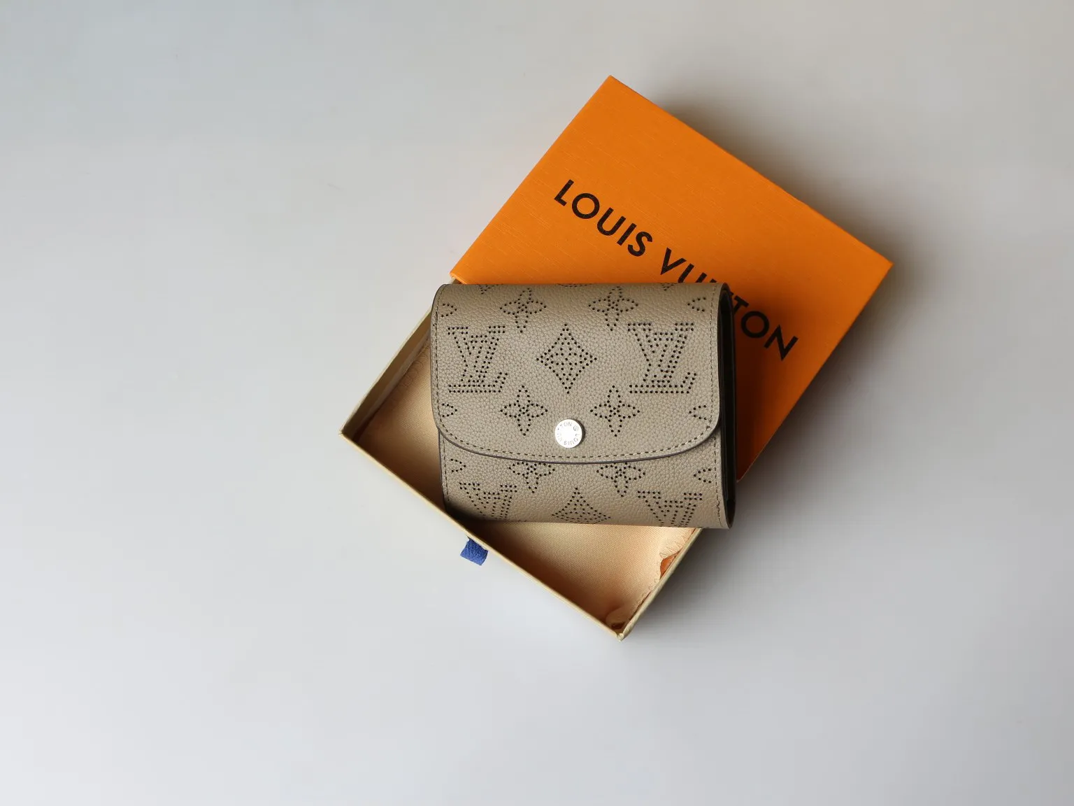 Louis Vuitton Iris Compact Wallet M62542 - 图片 5