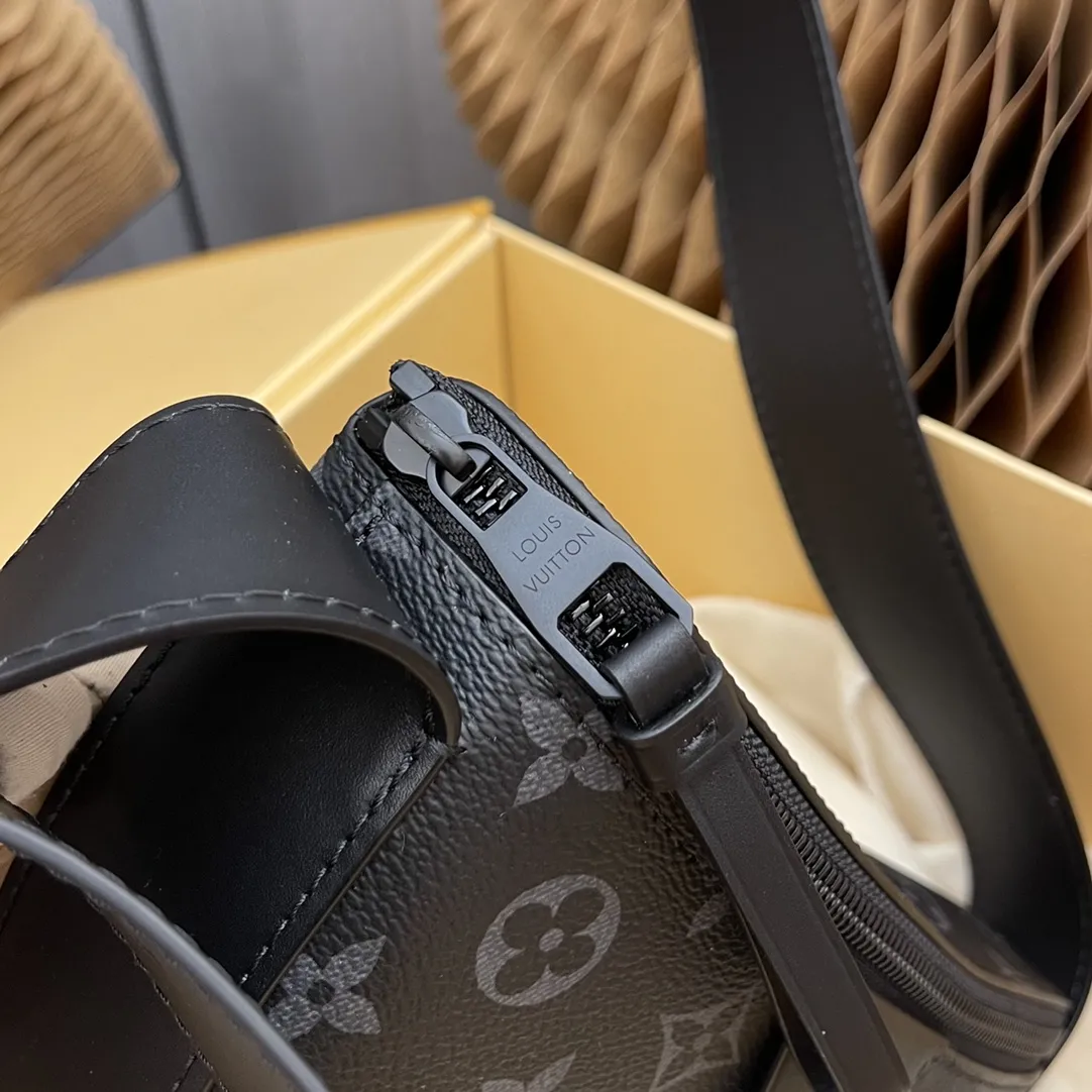 Louis Vuitton LV Moon Crossbody M23835 - 图片 9