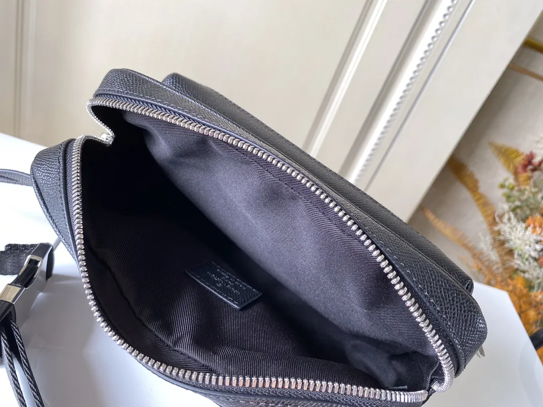 Alternative view of Louis Vuitton Outdoor Bumbag M30245