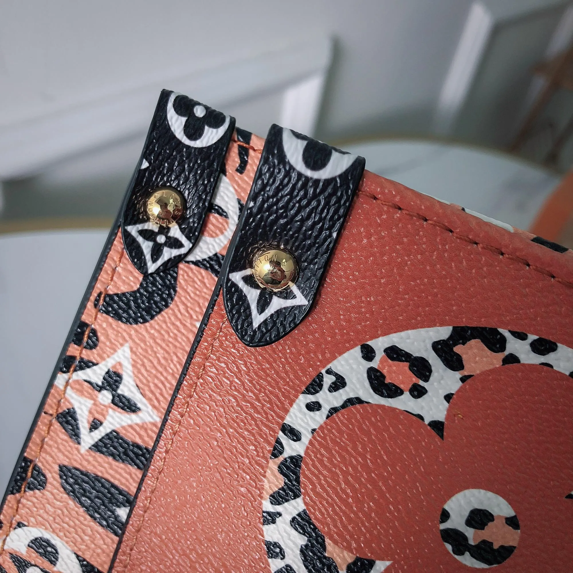 Louis Vuitton Onthego GM M44674 - 图片 7