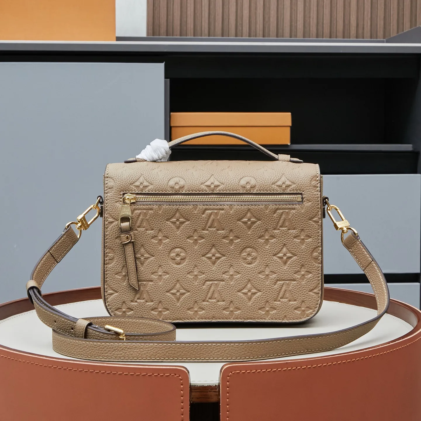 Louis Vuitton Pochette Métis M44881 - 图片 4