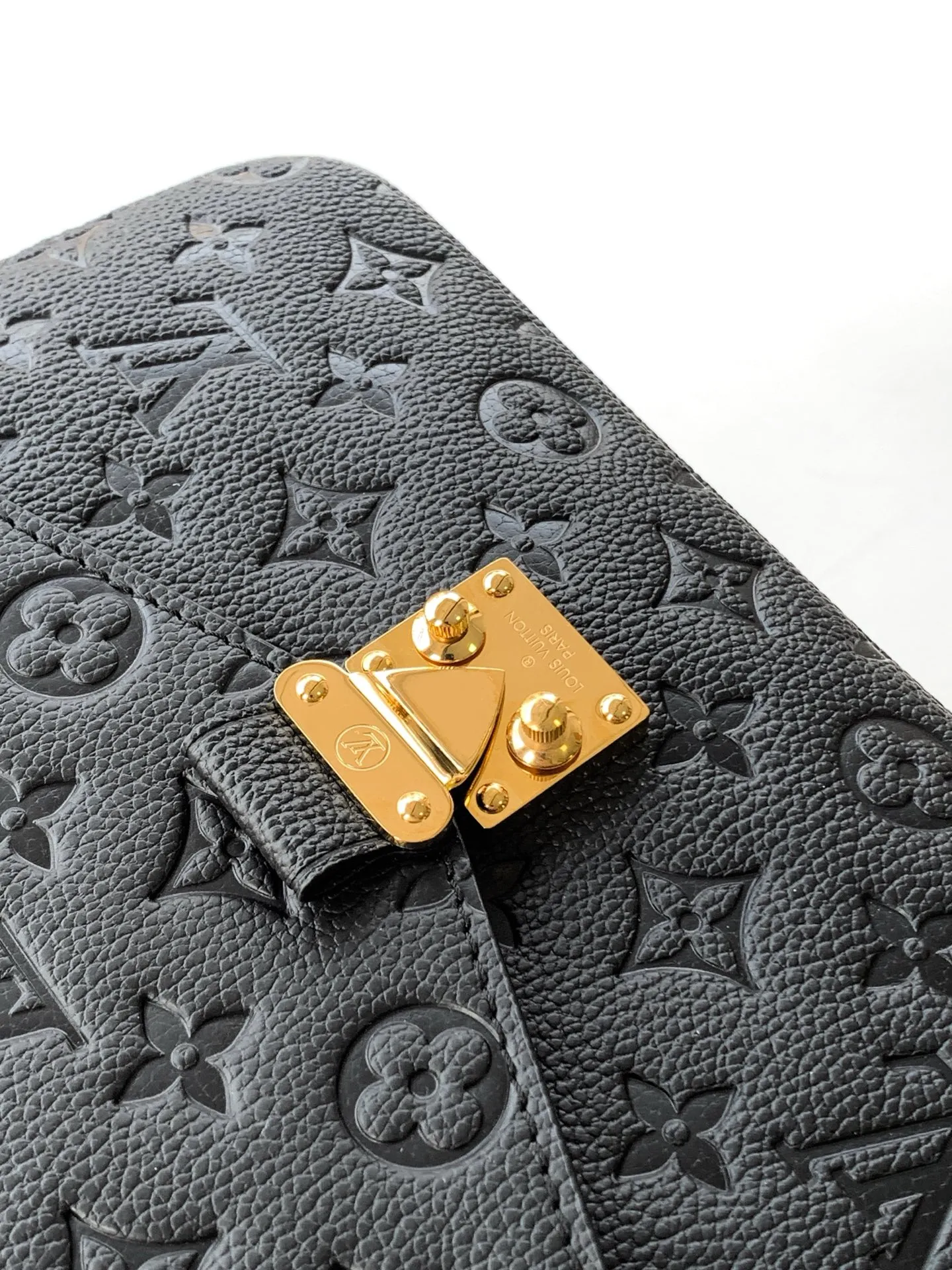 Louis Vuitton Pochette Métis M41487 - Image 6