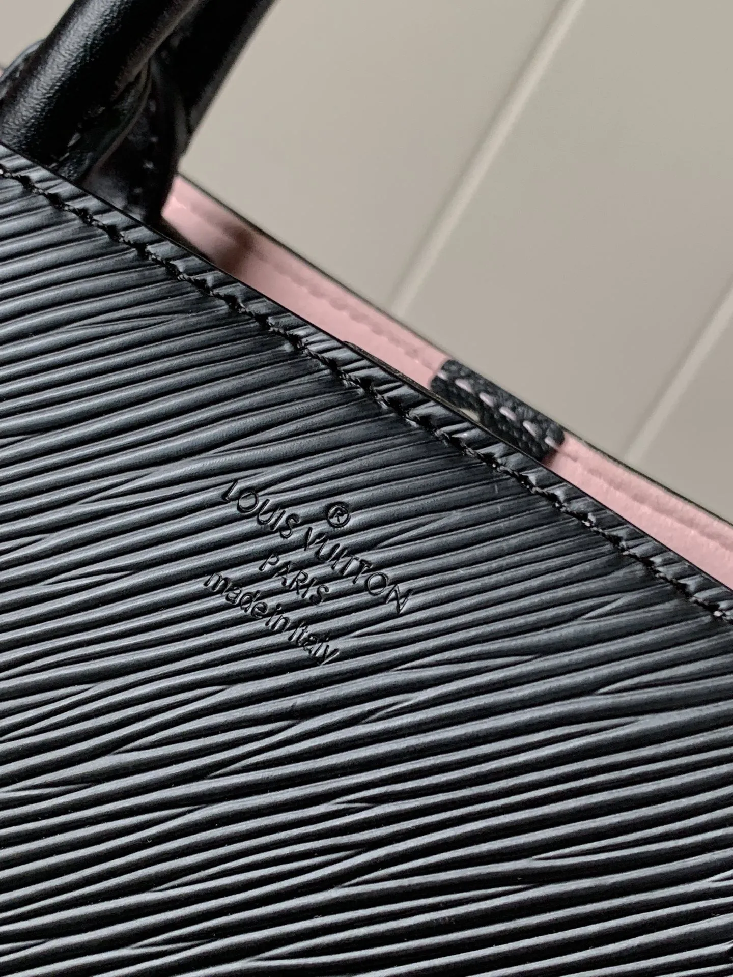 Alternative view of Louis Vuitton Marelle Tote BB M59952