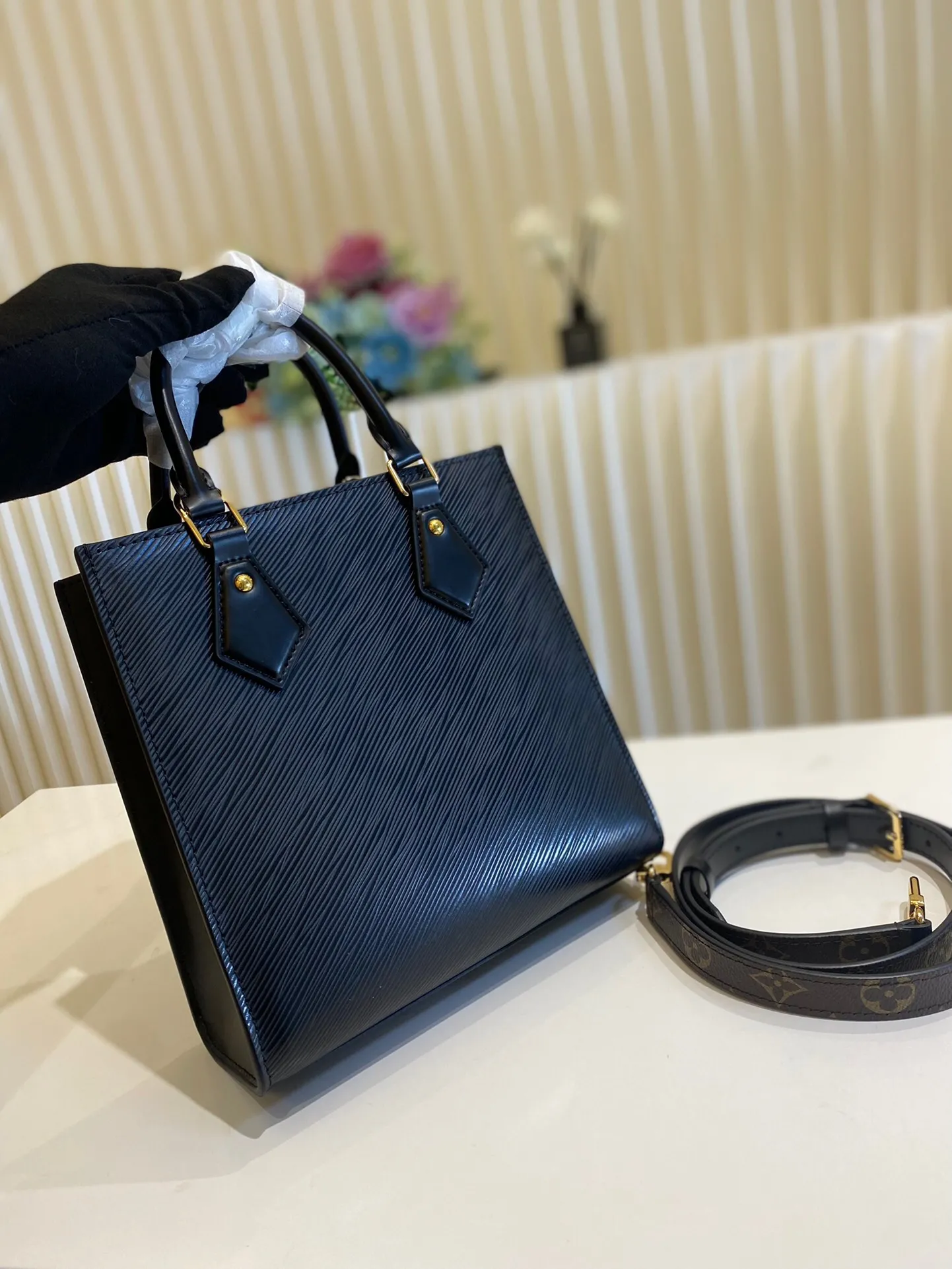 Louis Vuitton Sac Plat BB M20958 - Image 5