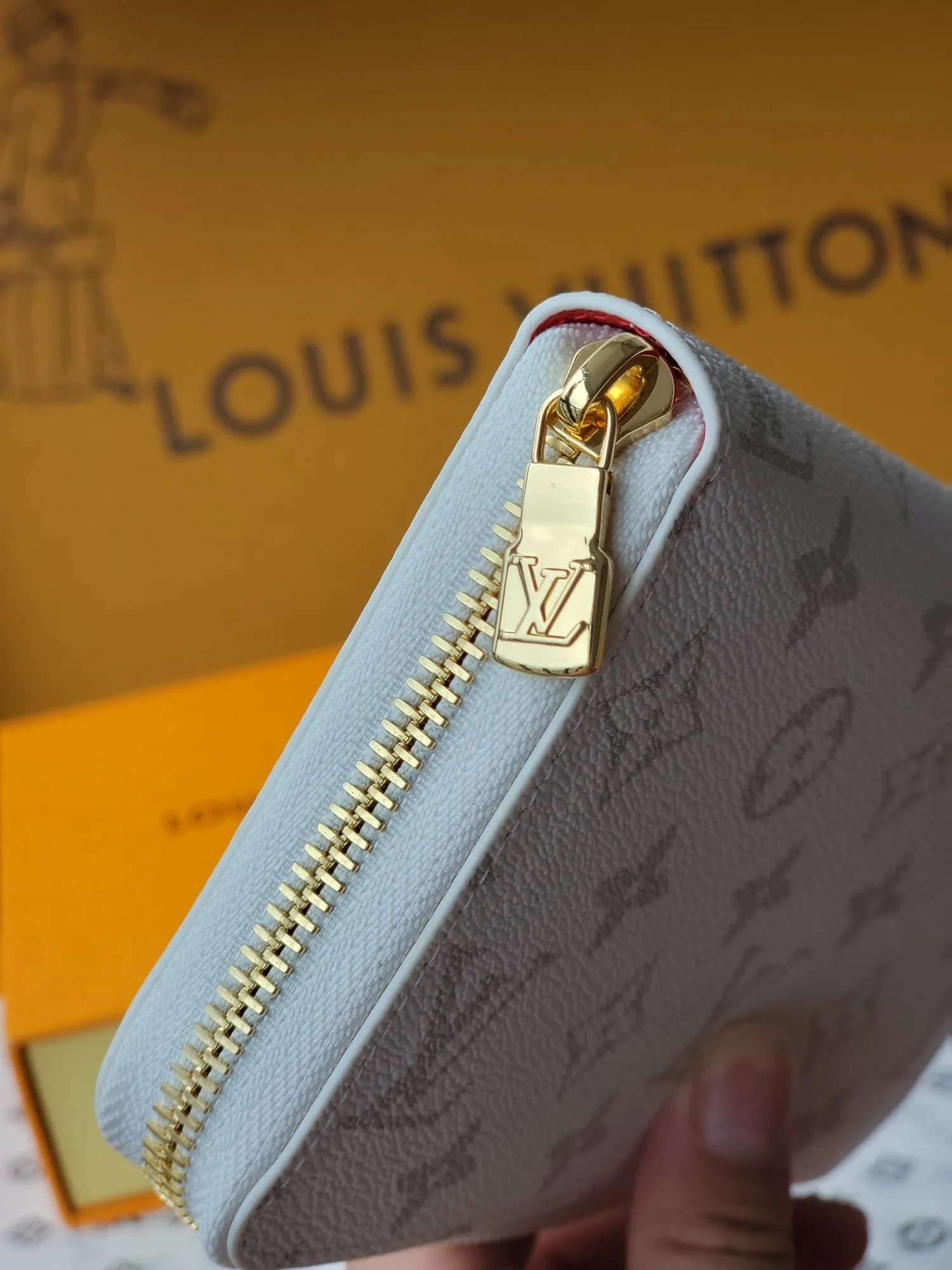 Louis Vuitton LV x TM Zippy Wallet M14240 - 图片 7