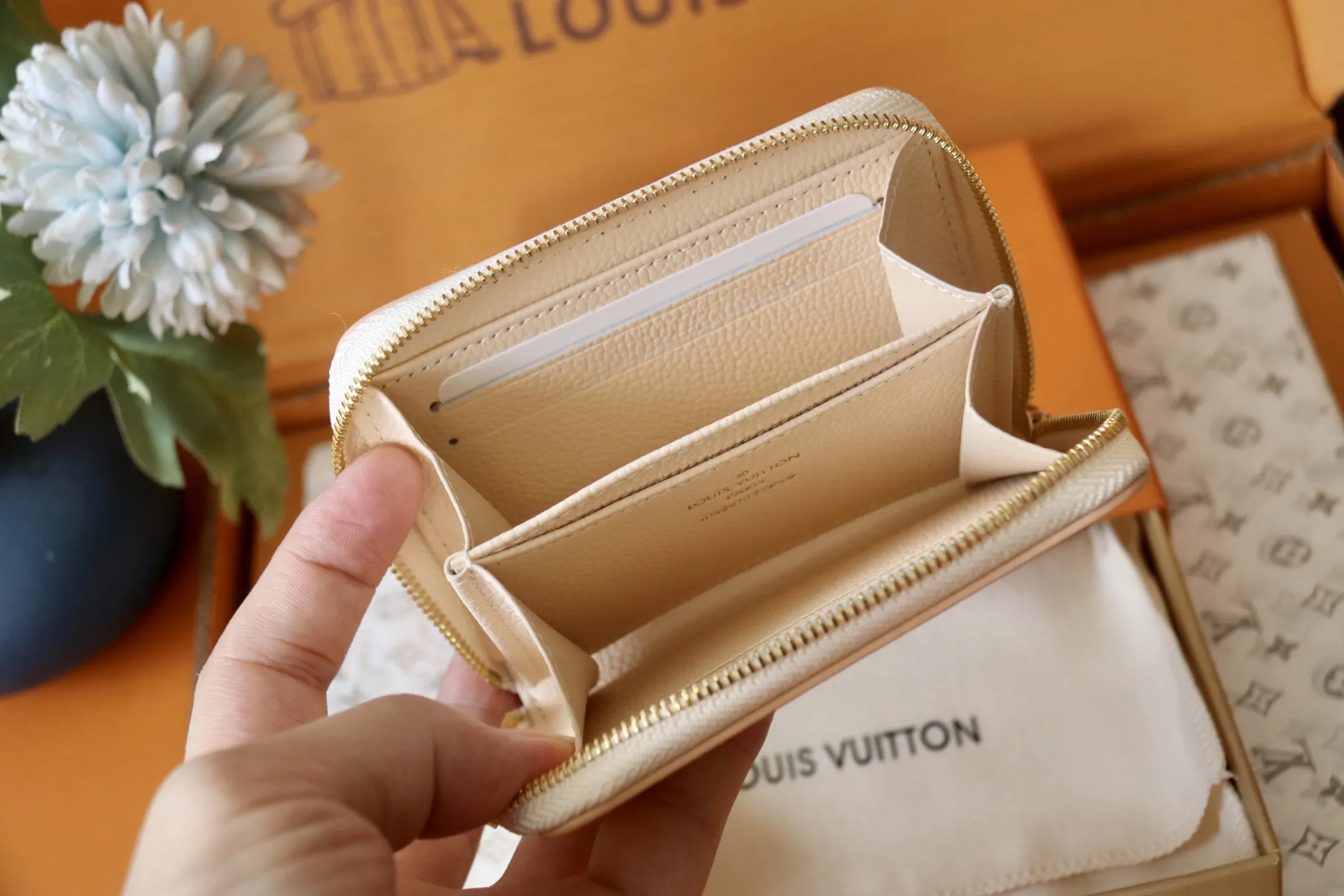 Louis Vuitton Zippy Coin Purse M14563 - 图片 8