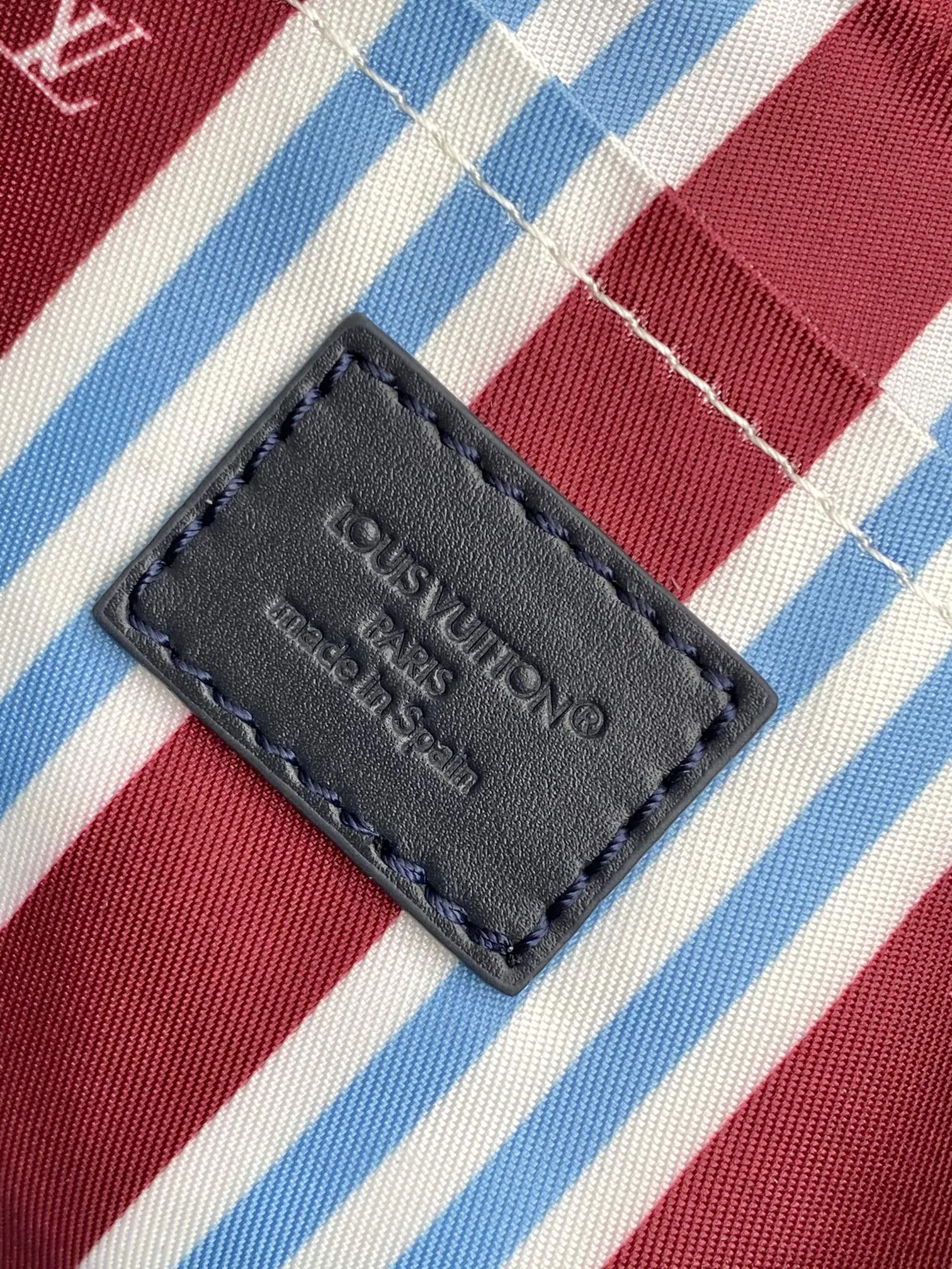 Alternative view of Louis Vuitton Keepall Bandoulière 50 M14837