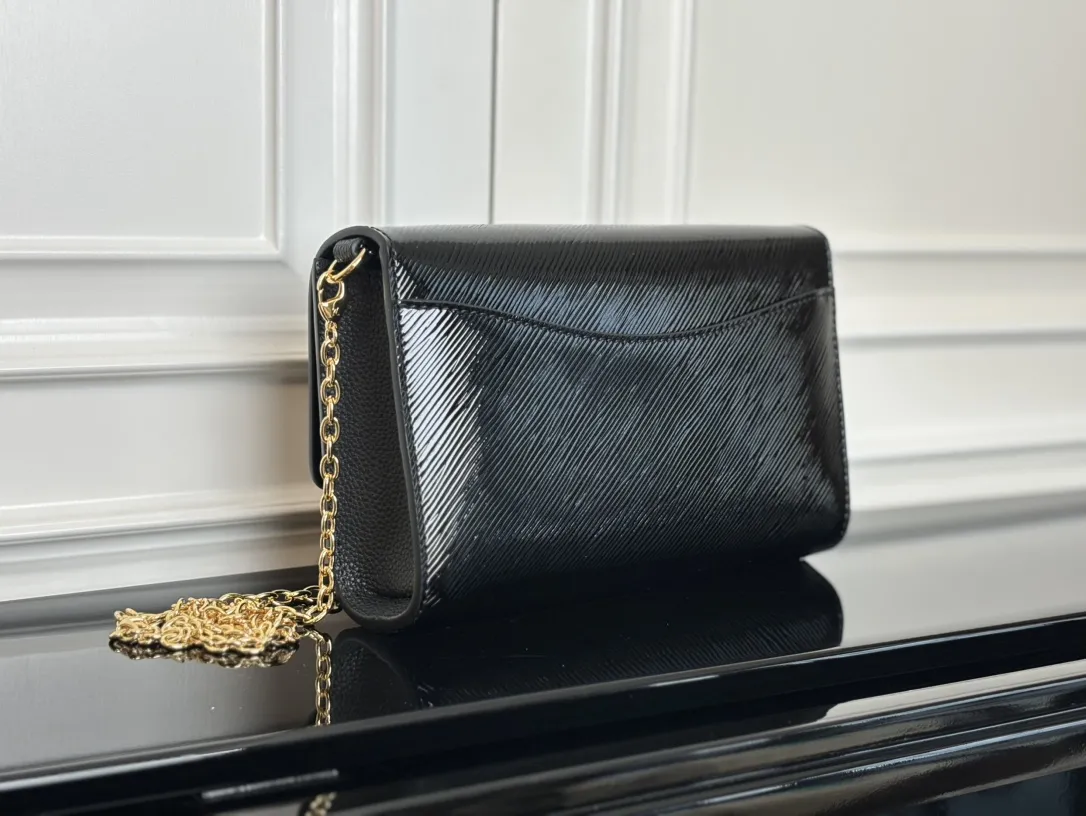 Louis Vuitton Pochette Louise M23756 - 图片 7