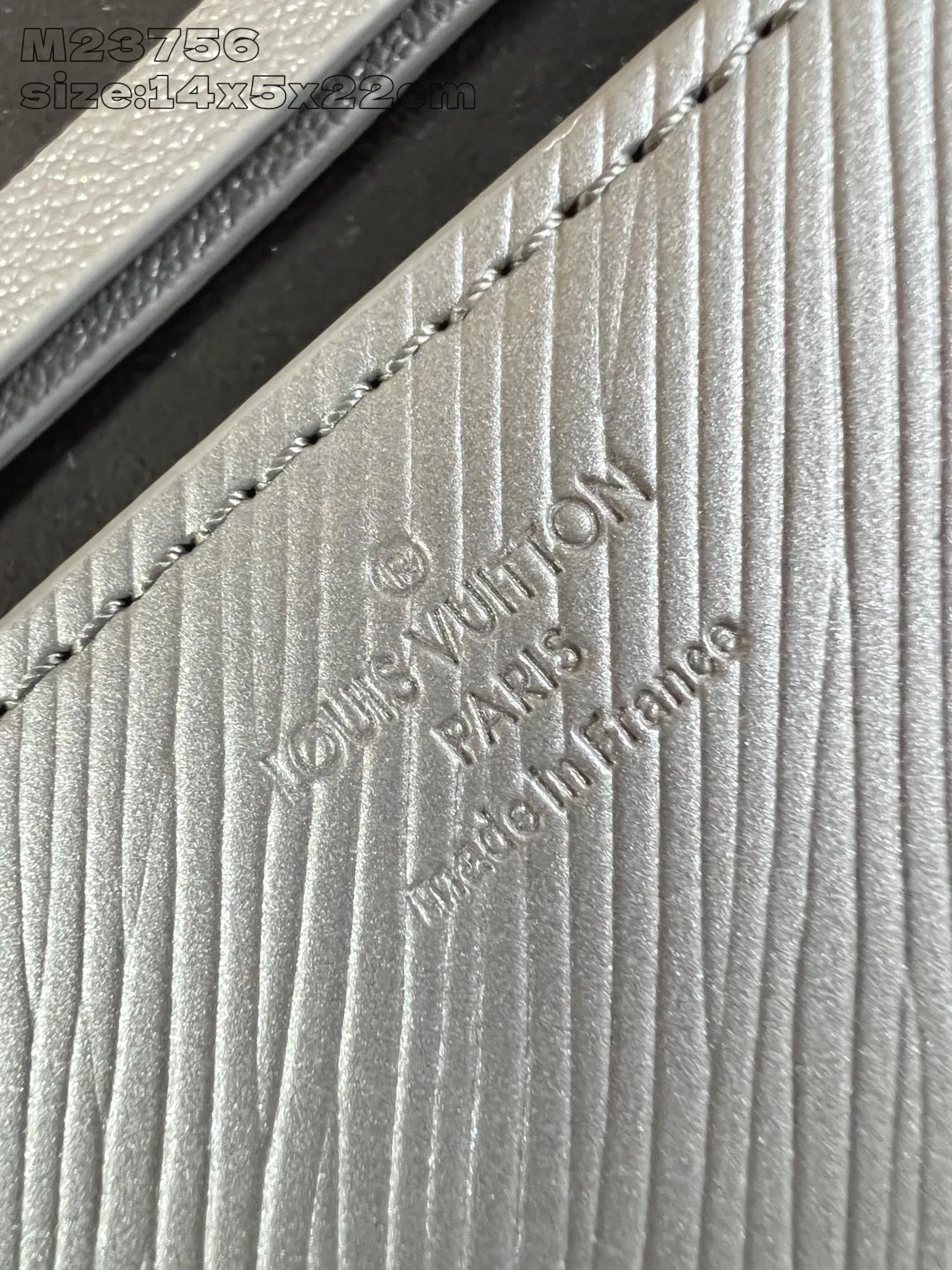 Louis Vuitton Pochette Louise M12788 - 图片 9