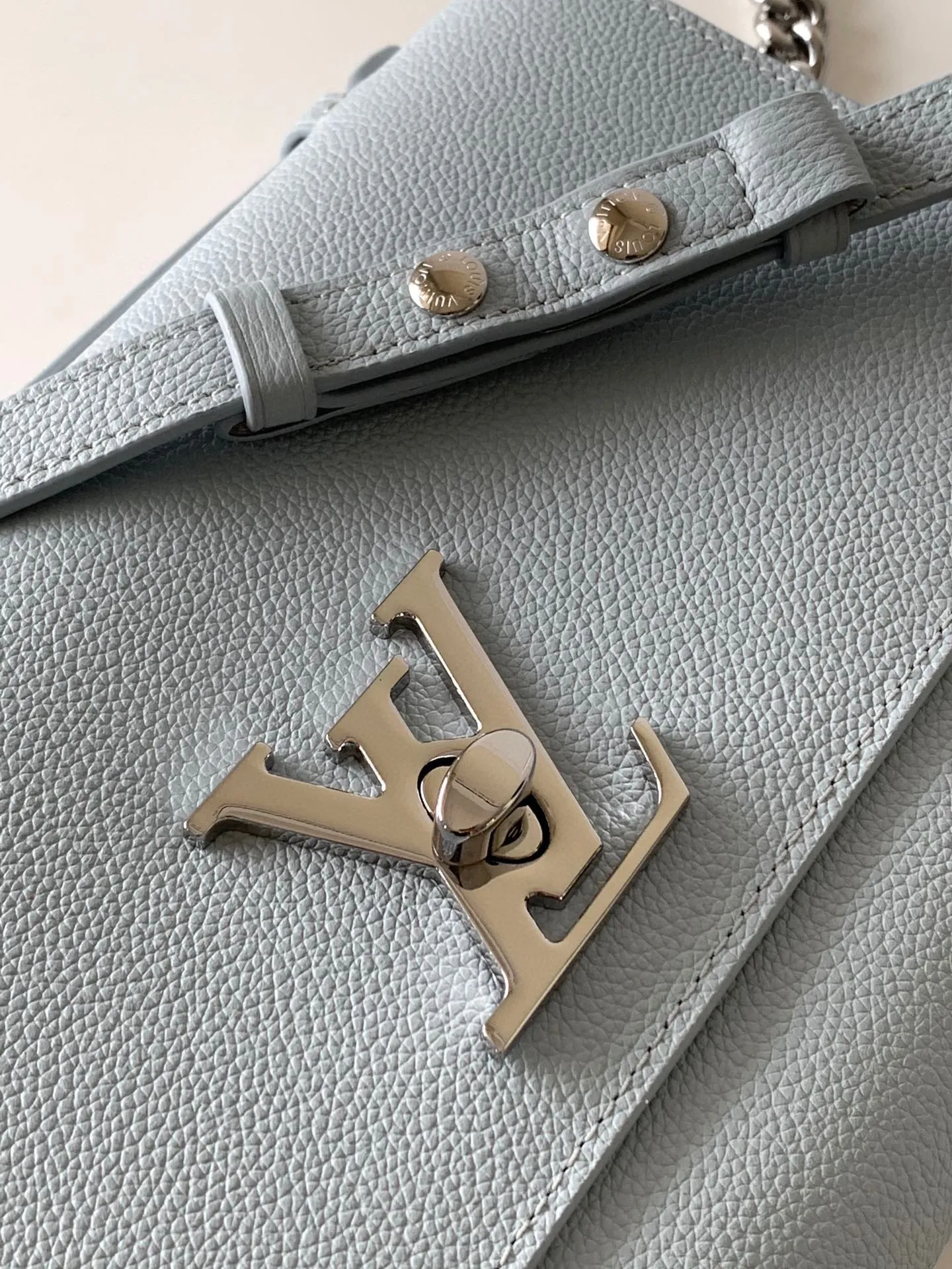 Louis Vuitton Lockme Clutch M56136 - 图片 6