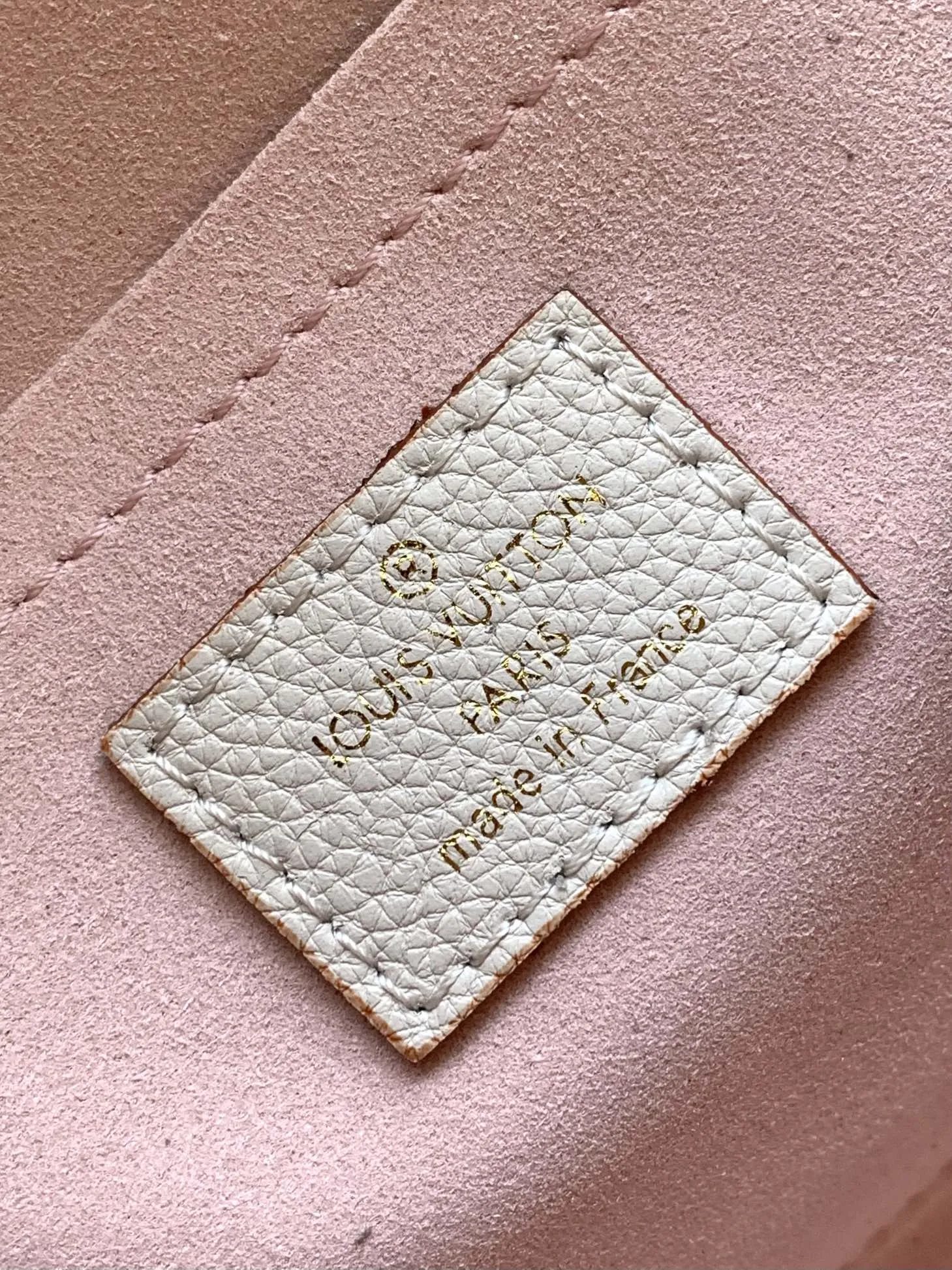 Alternative view of Louis Vuitton Mylockme Chain Bag M56137