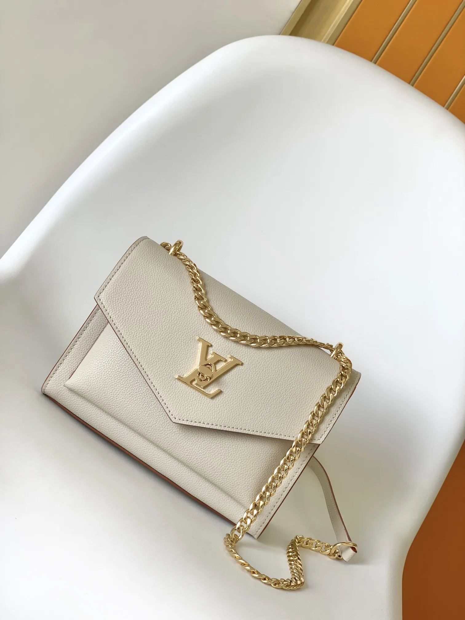 Louis Vuitton Mylockme Chain Bag M56137 - 图片 3