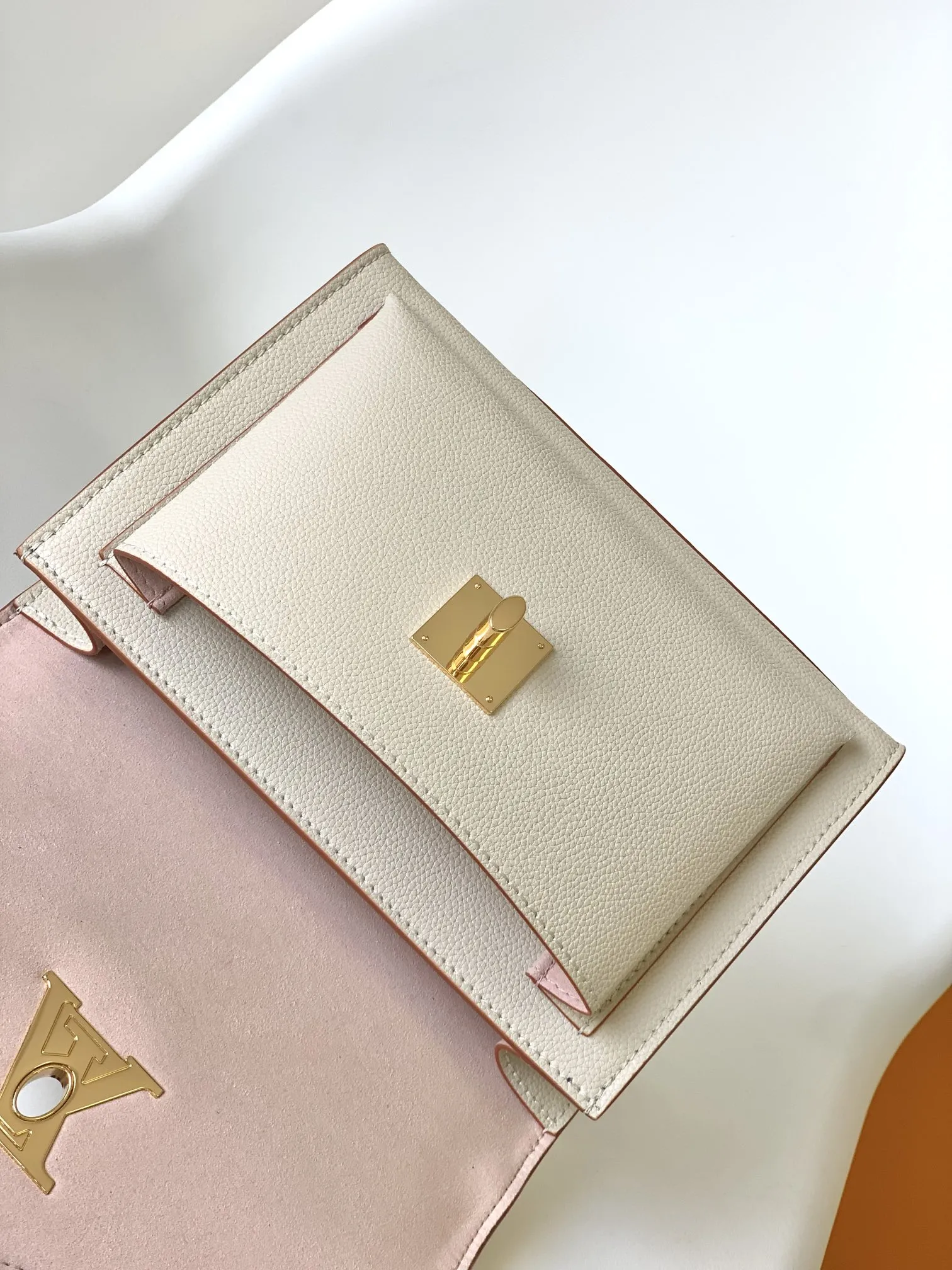 Louis Vuitton Mylockme Chain Bag M56137 - 图片 9