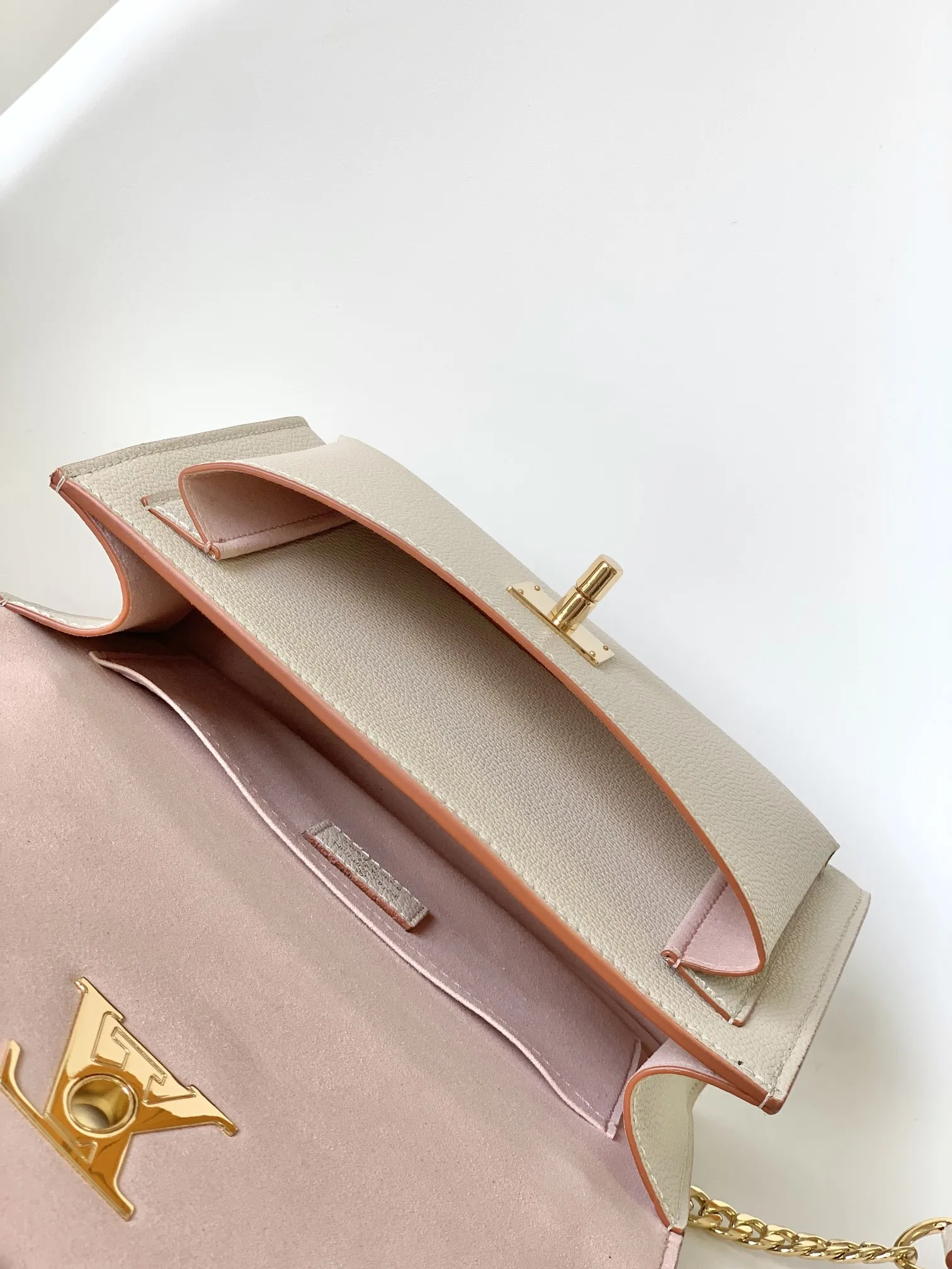 Louis Vuitton Mylockme Chain Bag M56137 - 图片 10