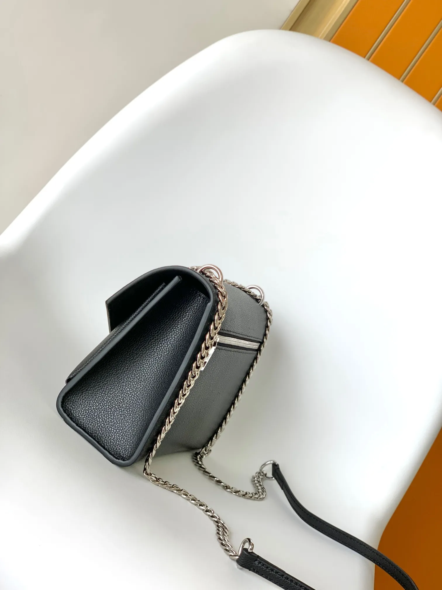 Louis Vuitton Mylockme Chain Bag M51418 - 图片 4