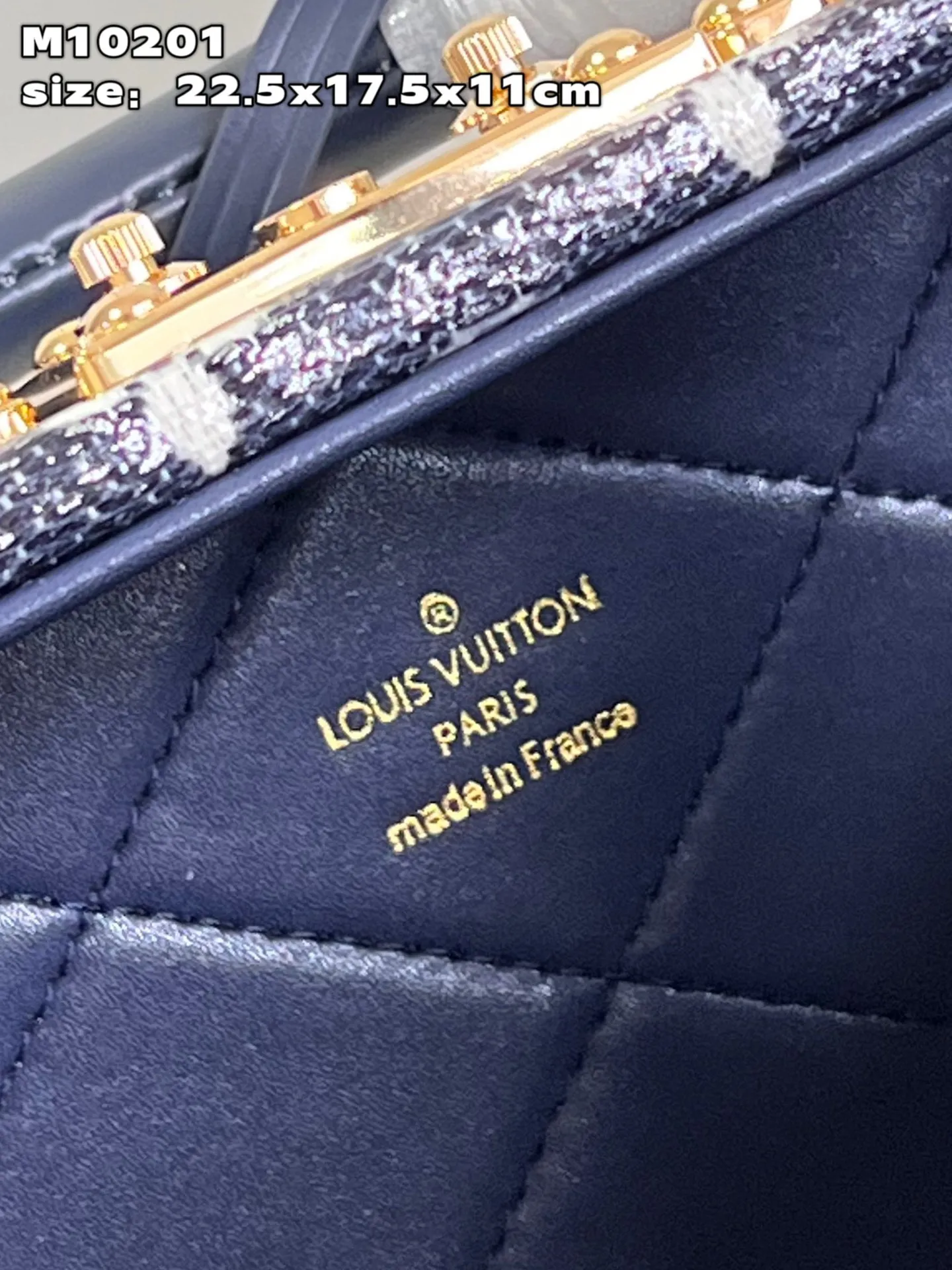 Alternative view of Louis Vuitton Petite Valise M10201