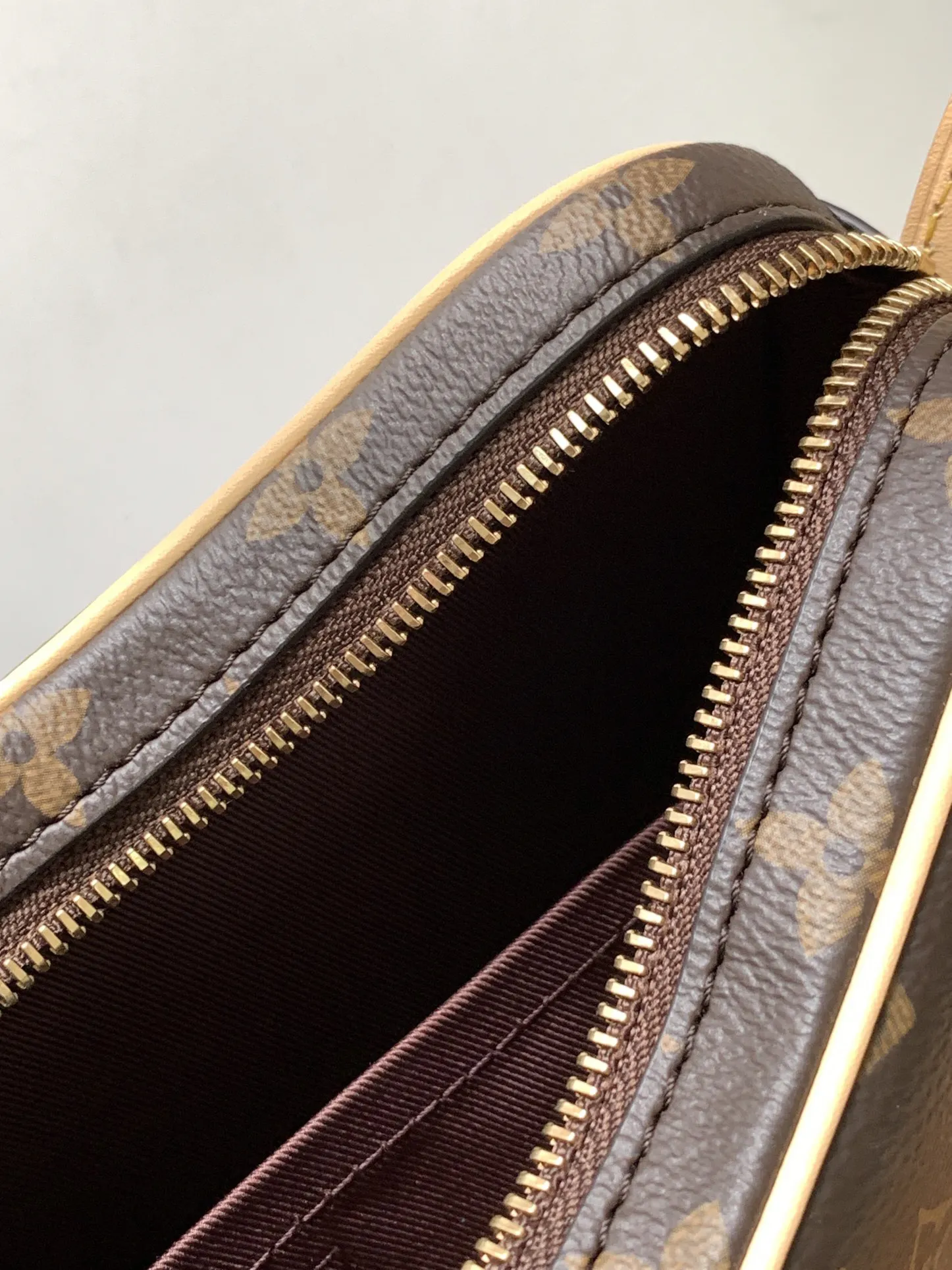 Louis Vuitton Croissant MM M46828 - 图片 6