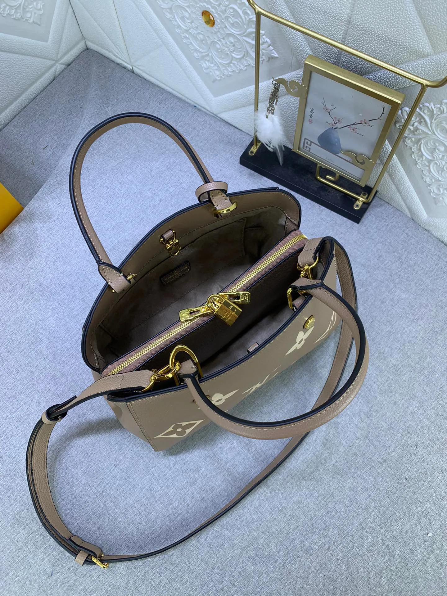 Louis Vuitton Montaigne BB M45489 - 图片 2