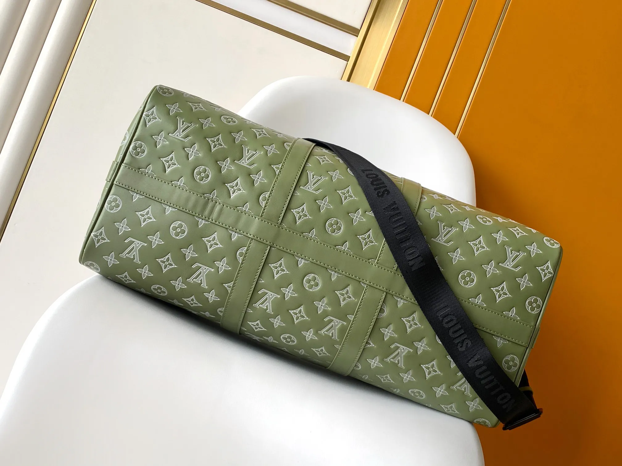 Louis Vuitton Keepall Bandoulière 50 M12504 - Image 6