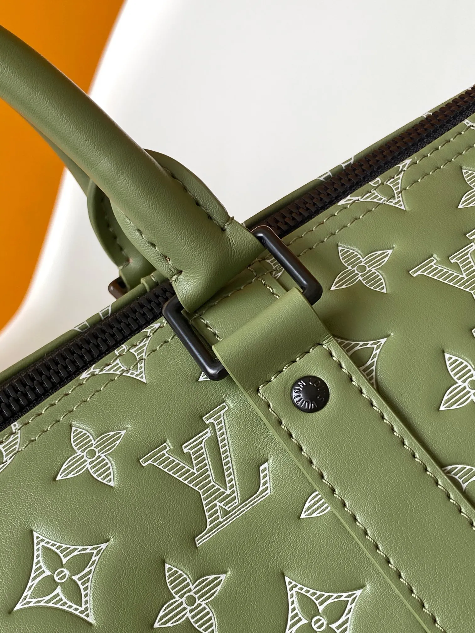 Louis Vuitton Keepall Bandoulière 50 M12504 - Image 9