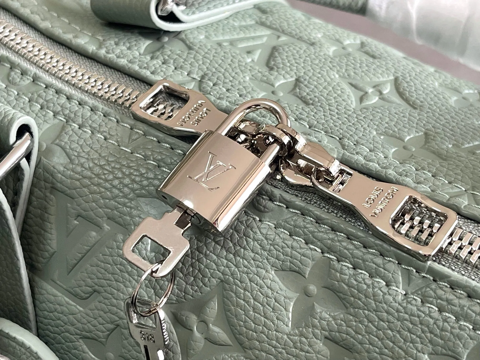 Louis Vuitton Keepall Bandoulière 50 M13976 - 图片 8